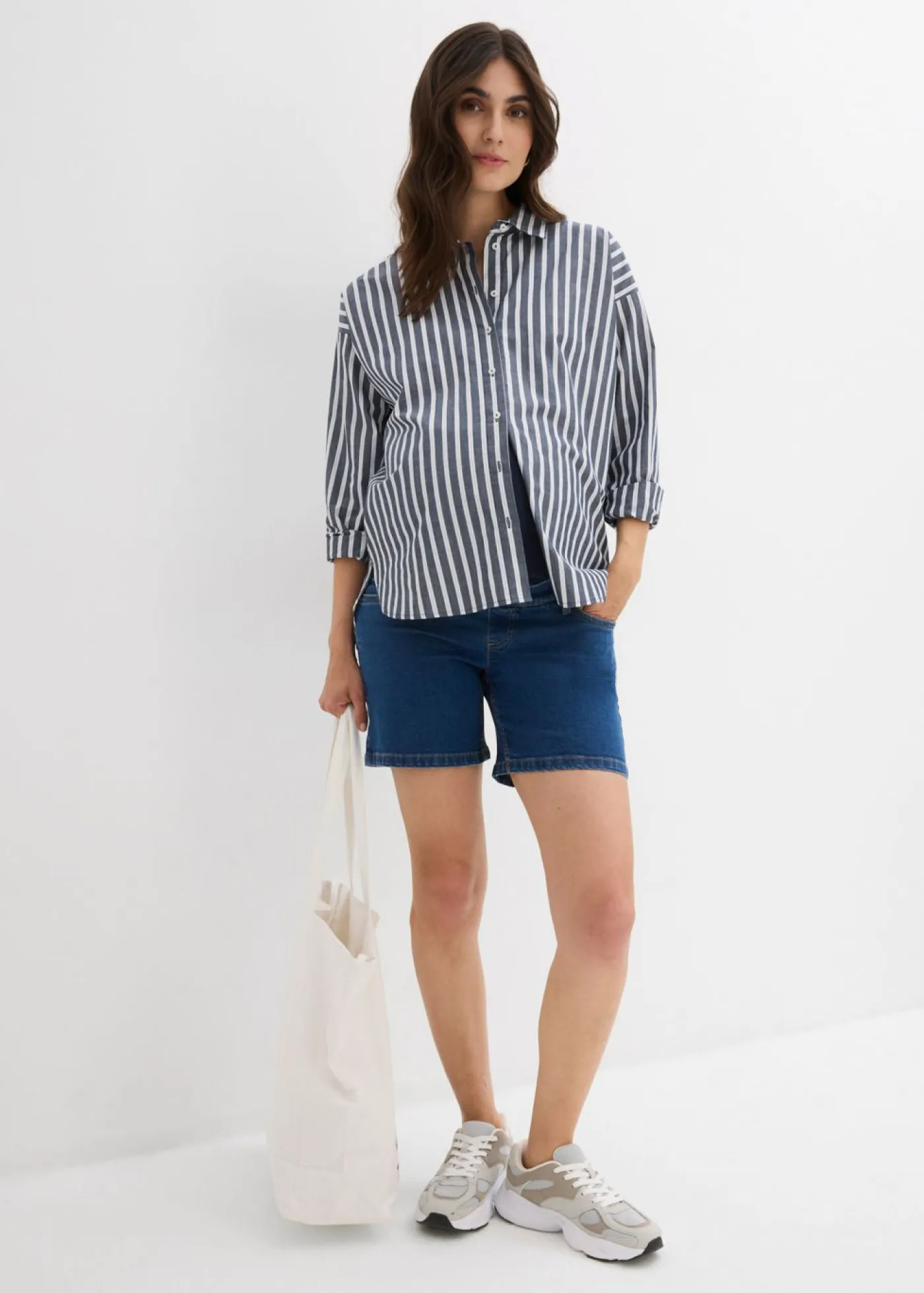 Mujer bonprix bonprix Vaqueros cortos premamá de denim elástico de algodón