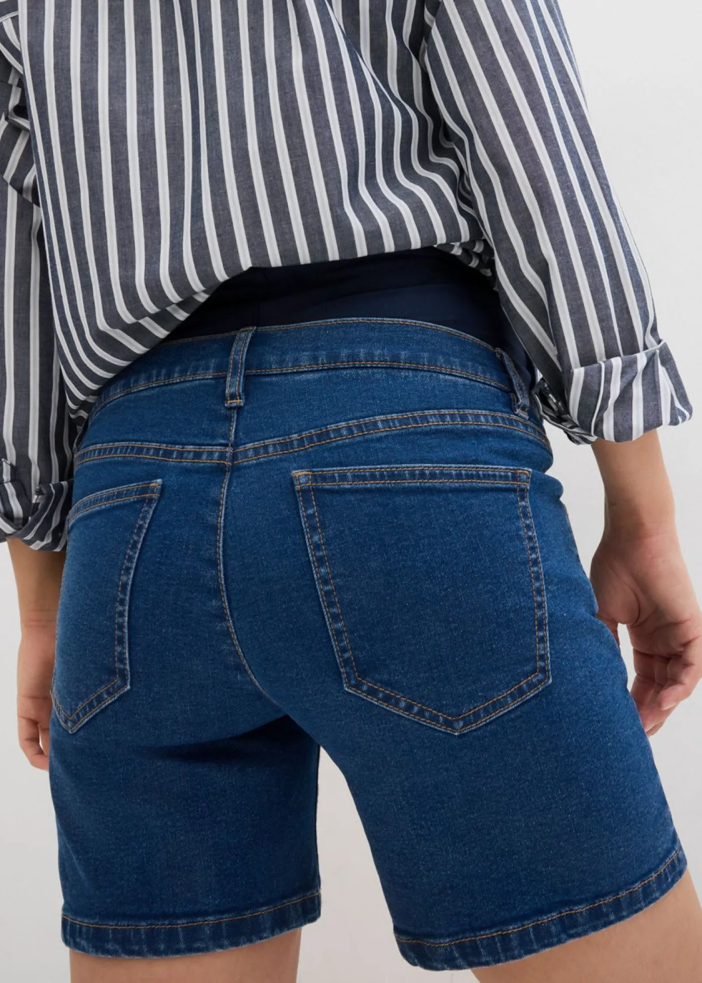 Mujer bonprix bonprix Vaqueros cortos premamá de denim elástico de algodón