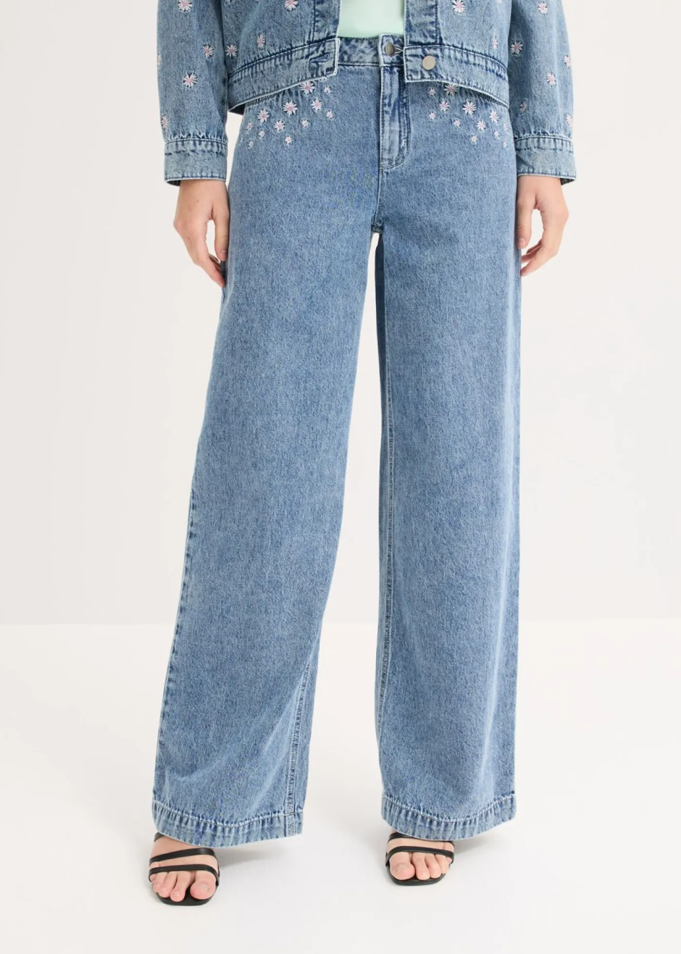 Mujer bonprix bonprix Vaqueros de algodón con talle medio y perneras anchas