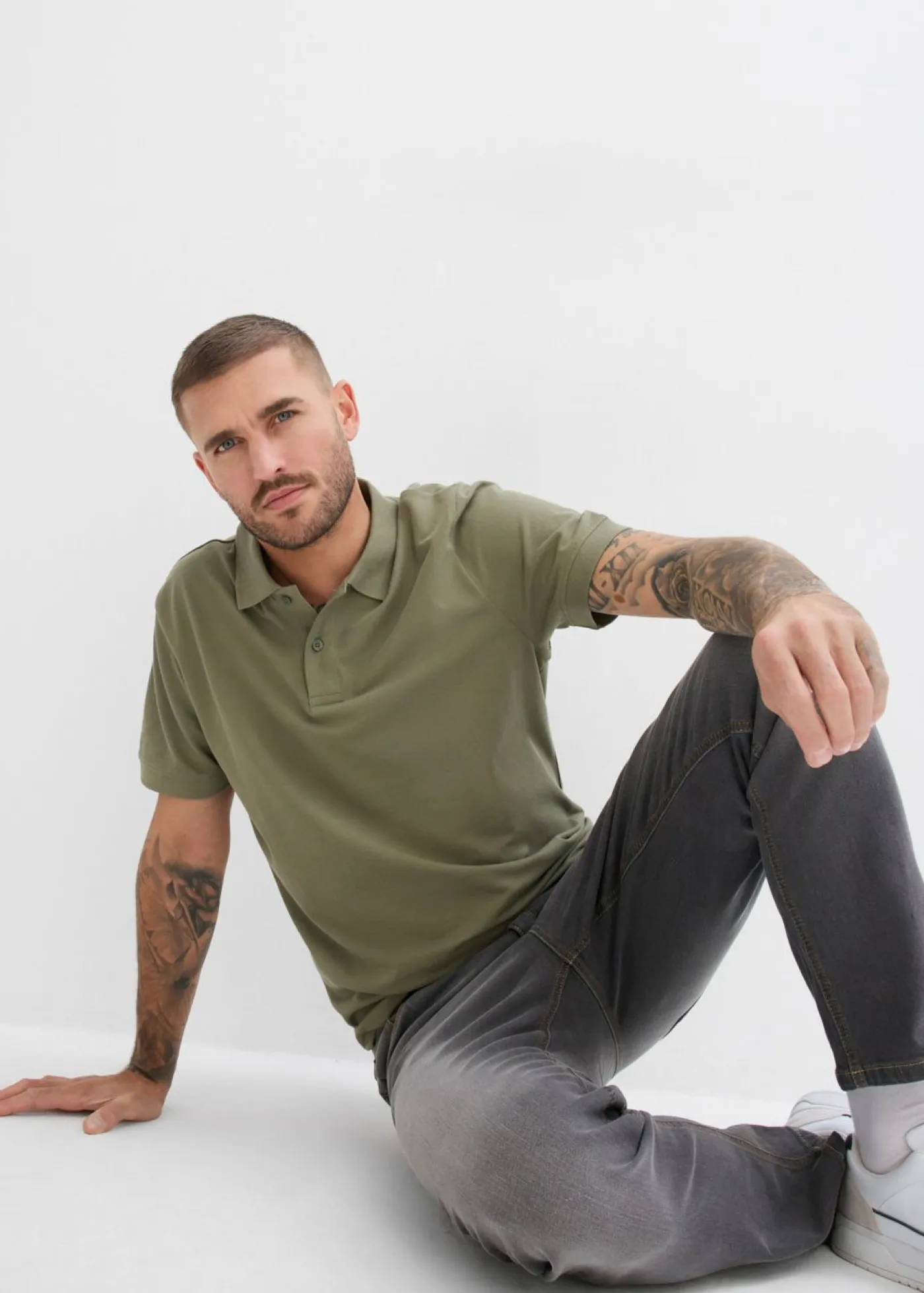 Hombre bonprix bonprix Vaqueros elásticos de corte regular y recto