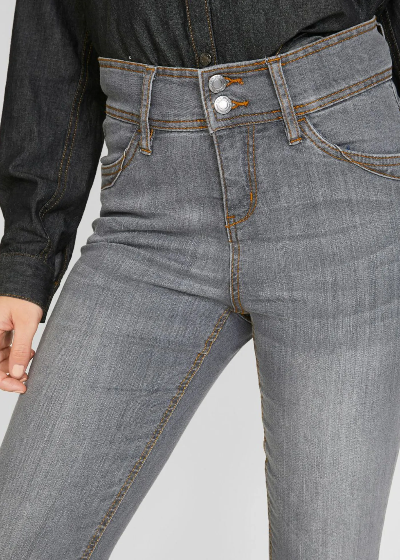 bonprix bonprix Vaqueros|Tallas Pequeñas>Vaqueros elásticos de corte slim y talle alto denim gris desgastado