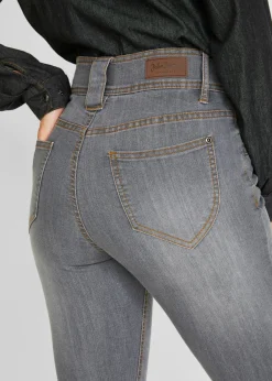 bonprix bonprix Vaqueros|Tallas Pequeñas><noscript><img width=