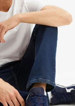 Hombre bonprix bonprix Vaqueros elásticos de corte regular y recto