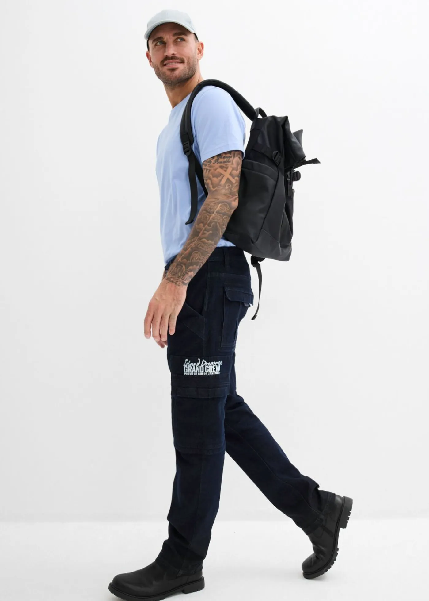 bonprix bonprix Vaqueros>Vaqueros elásticos tipo cargo con corte recto, diseño informal y cinturilla cómoda denim oscuro