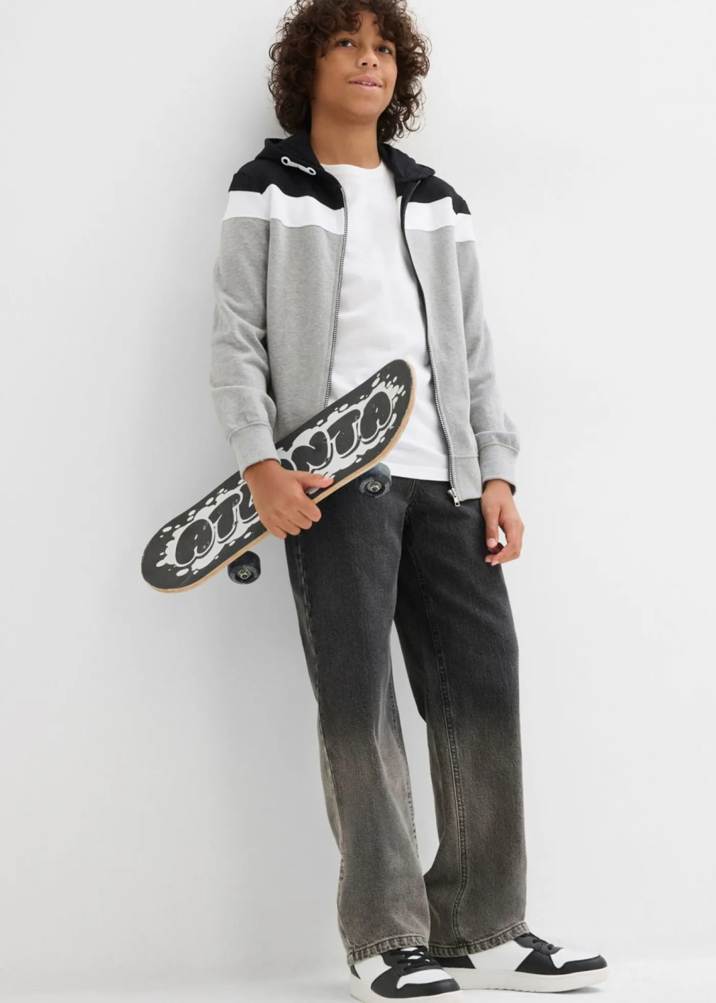 bonprix bonprix Ropa 9 A 16 Años·Jeans>Vaqueros holgados con degradado cromático y corte recto Denim gris oscuro