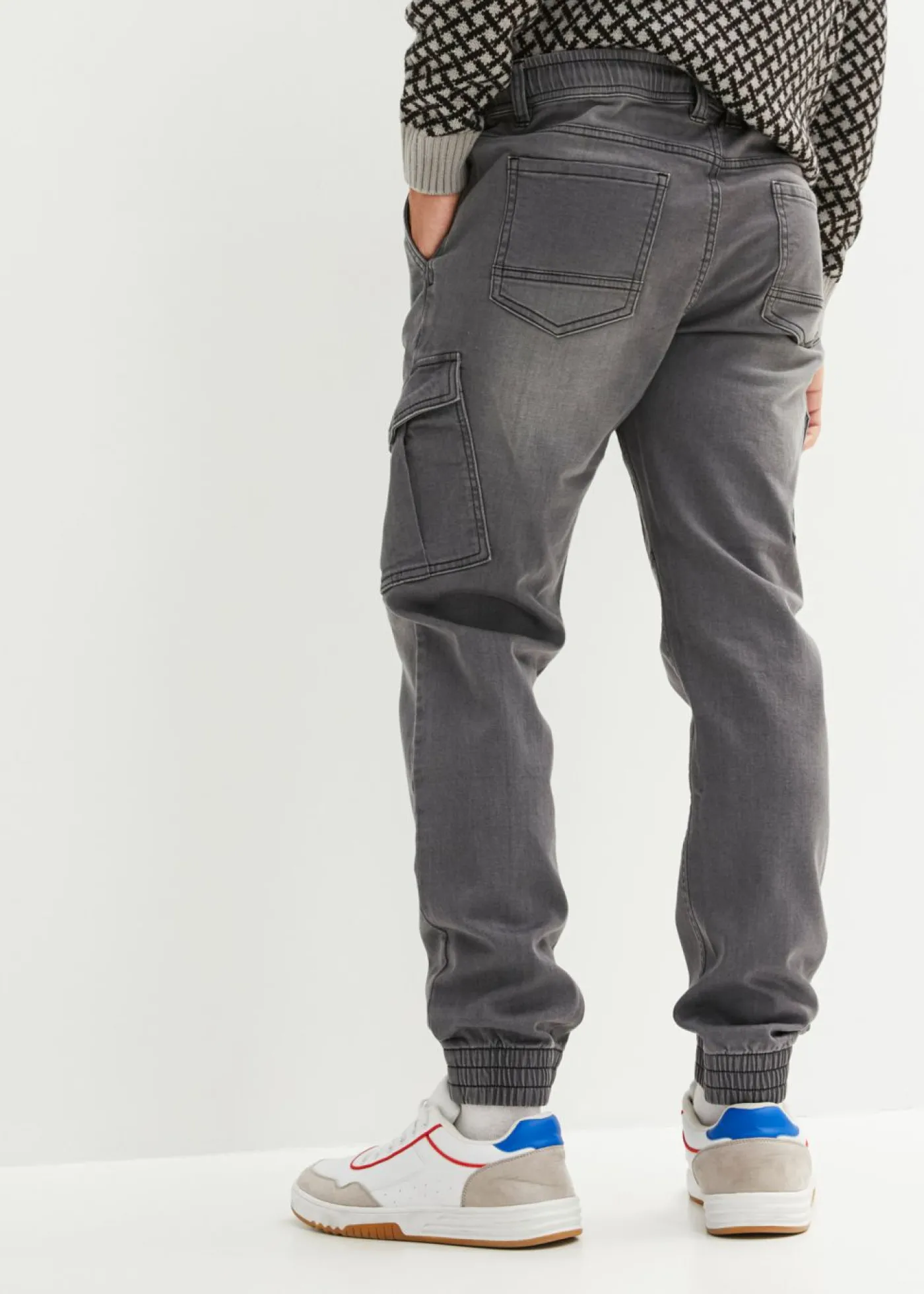 bonprix bonprix Vaqueros|Chándals>Vaqueros informales con corte regular, forma recta y cinturilla elástica denim gris