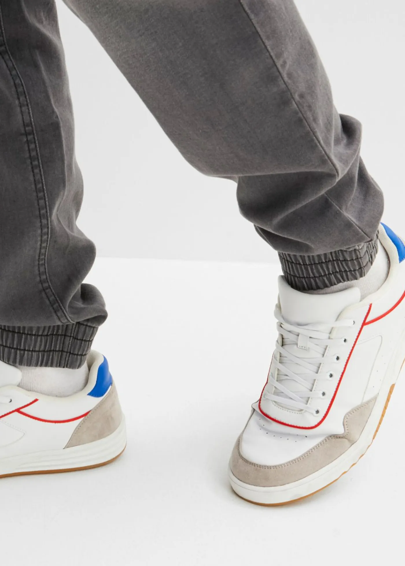 bonprix bonprix Vaqueros|Chándals>Vaqueros informales con corte regular, forma recta y cinturilla elástica denim gris