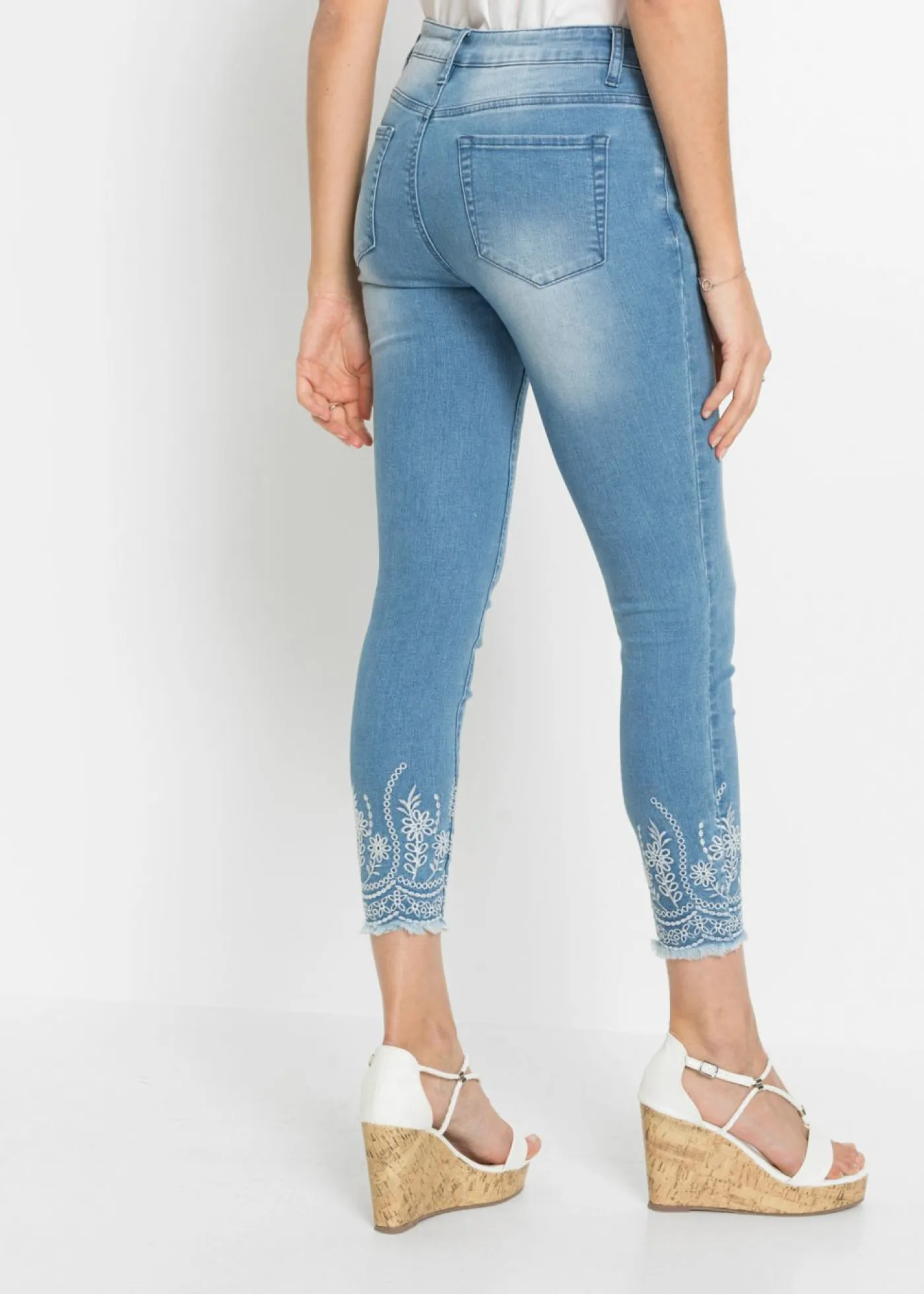bonprix bonprix Vaqueros>Vaqueros skinny mid waist Denim claro