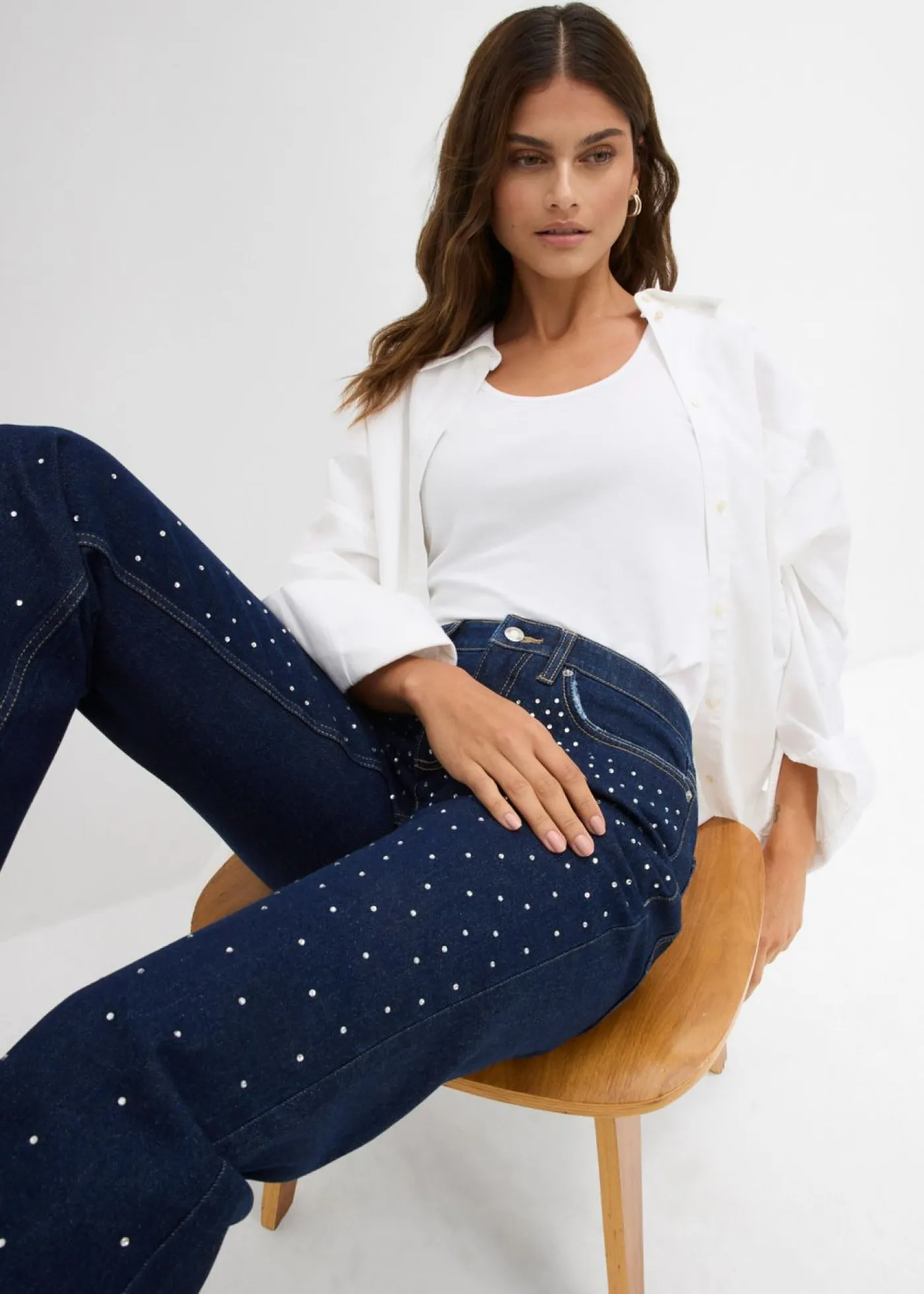 Mujer bonprix bonprix Vaqueros straight, mid waist, con piedras brillantes