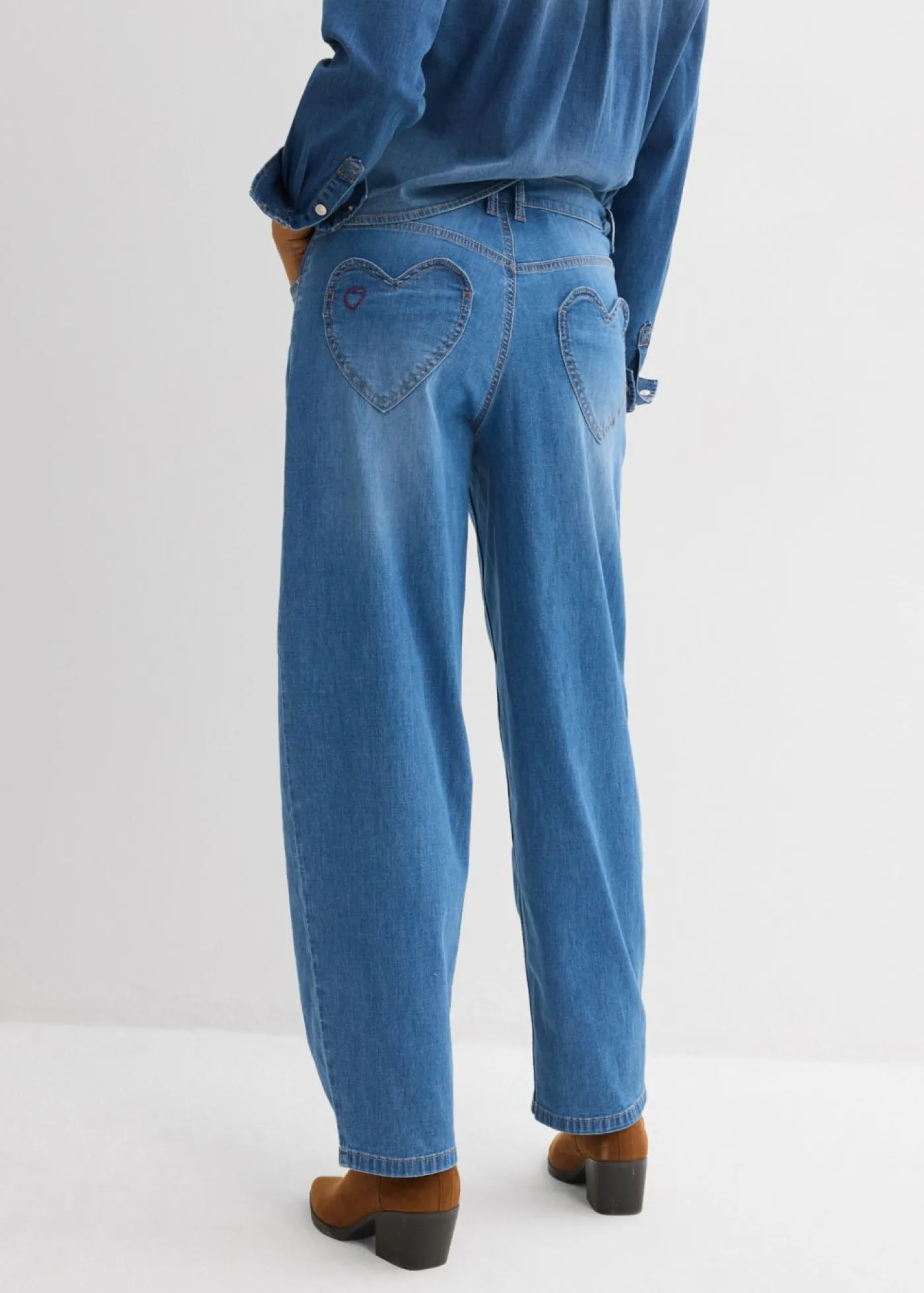 bonprix bonprix Vaqueros>Vaqueros tipo barrel de talle alto azul claro denim usado