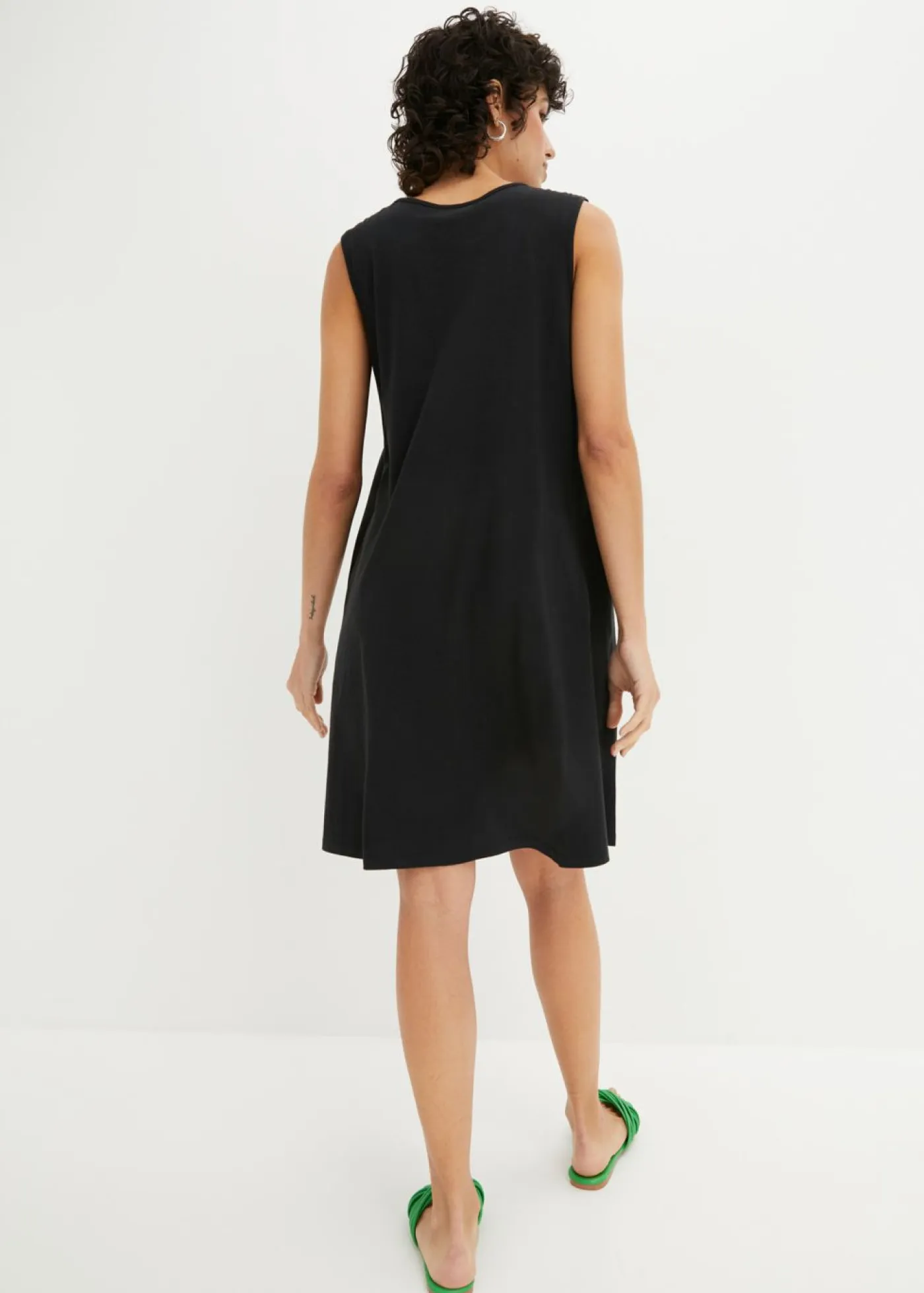 bonprix bonprix Básicos|Vestidos>Vestido Negro