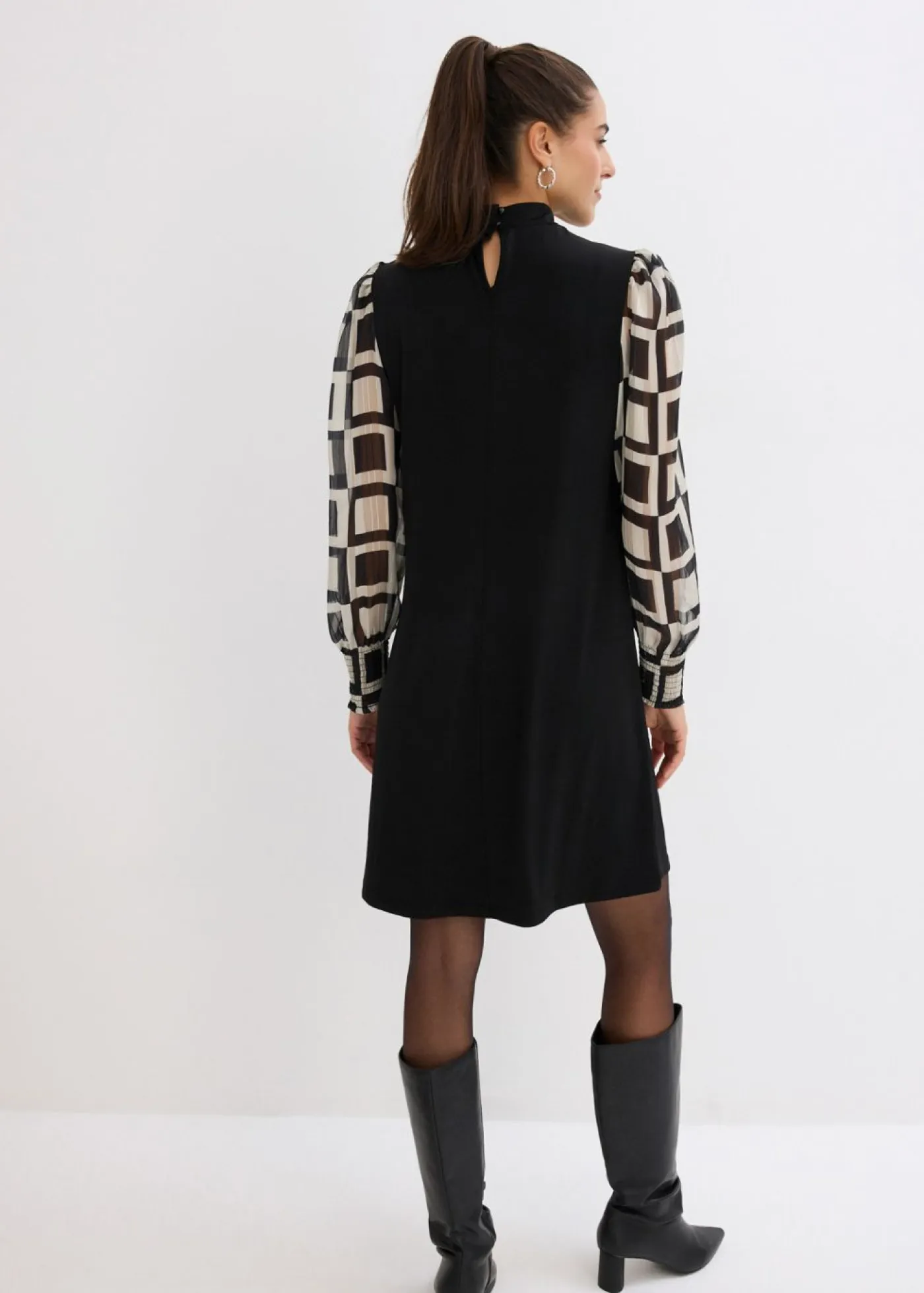 bonprix bonprix Vestidos>Vestido Negro/crudo con estampado gráfico