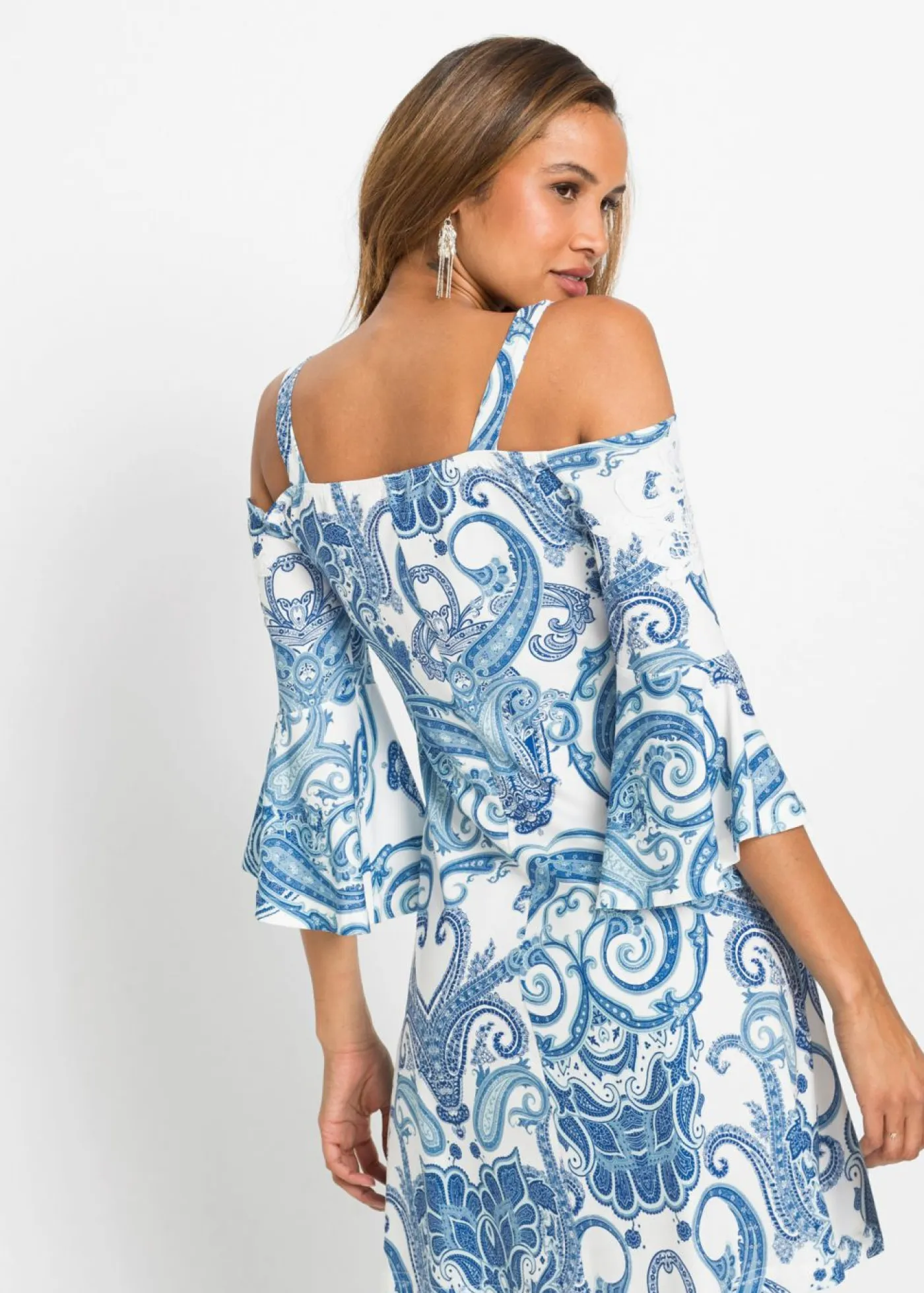 bonprix bonprix Vestidos|Novedades>Vestido acampanado con escote bañera Azul con patrón Paisley