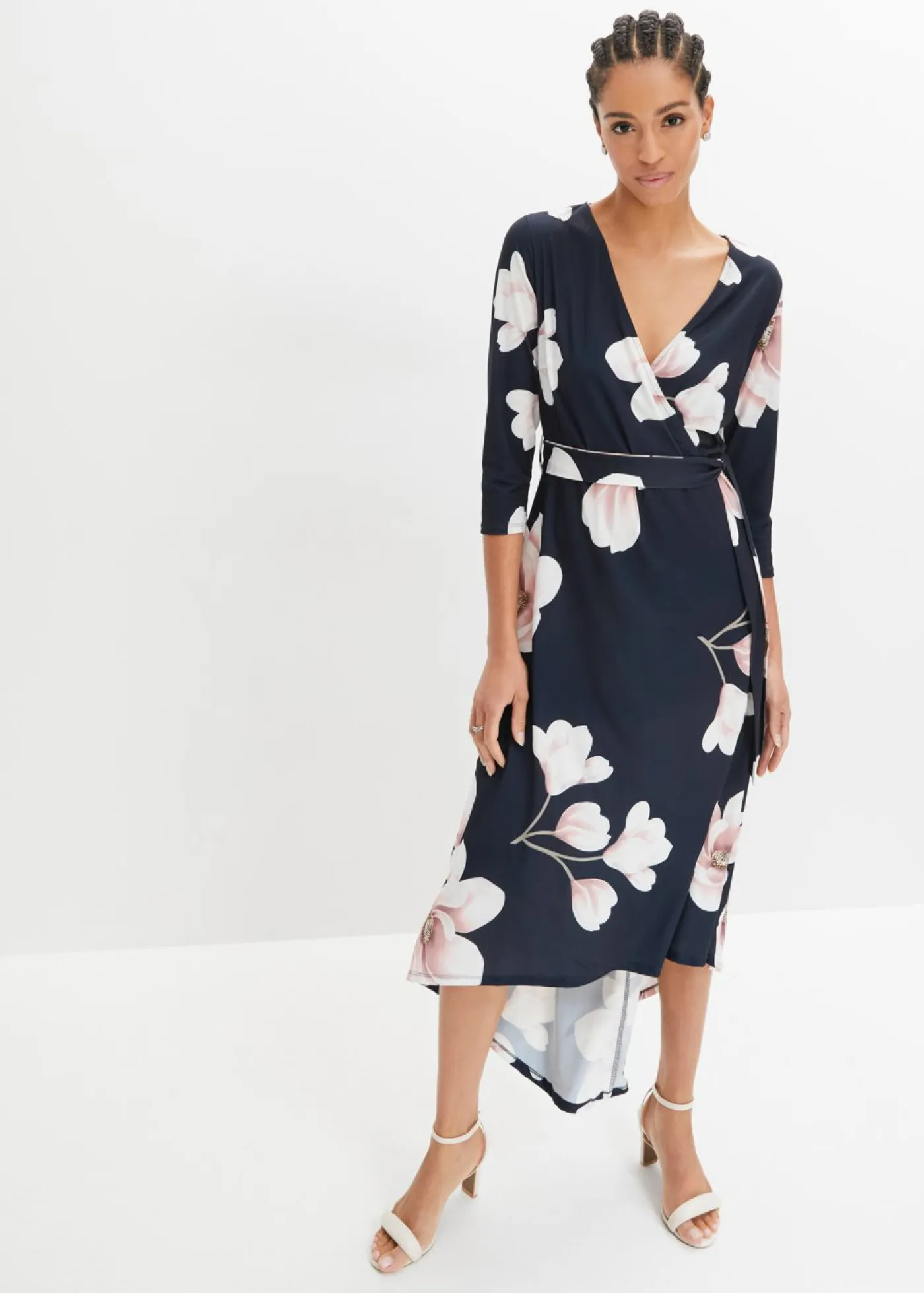 Mujer bonprix bonprix Vestido asimétrico de punto con cordón