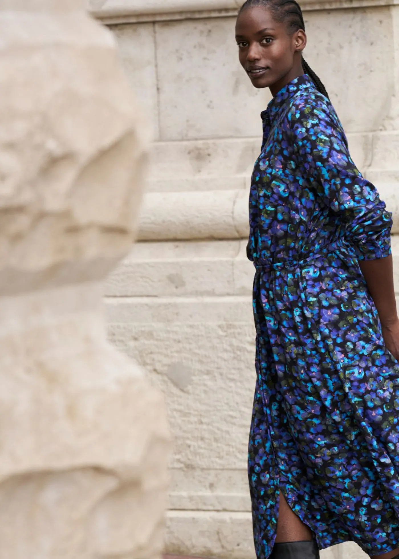 bonprix bonprix Vestidos>Vestido camisero verde oliva dorado/azul mar con flores