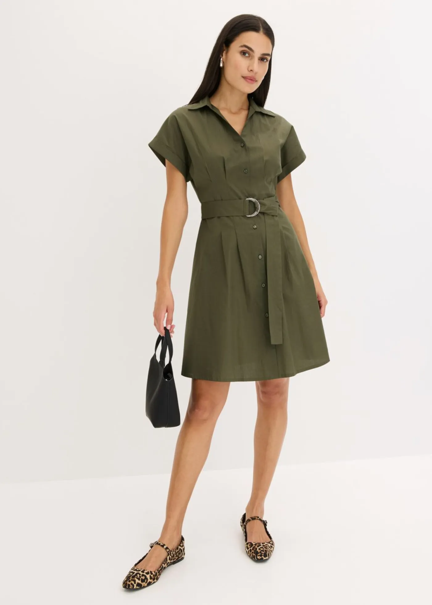 bonprix bonprix Vestidos>Vestido camisero con cinturón Verde oliva oscuro