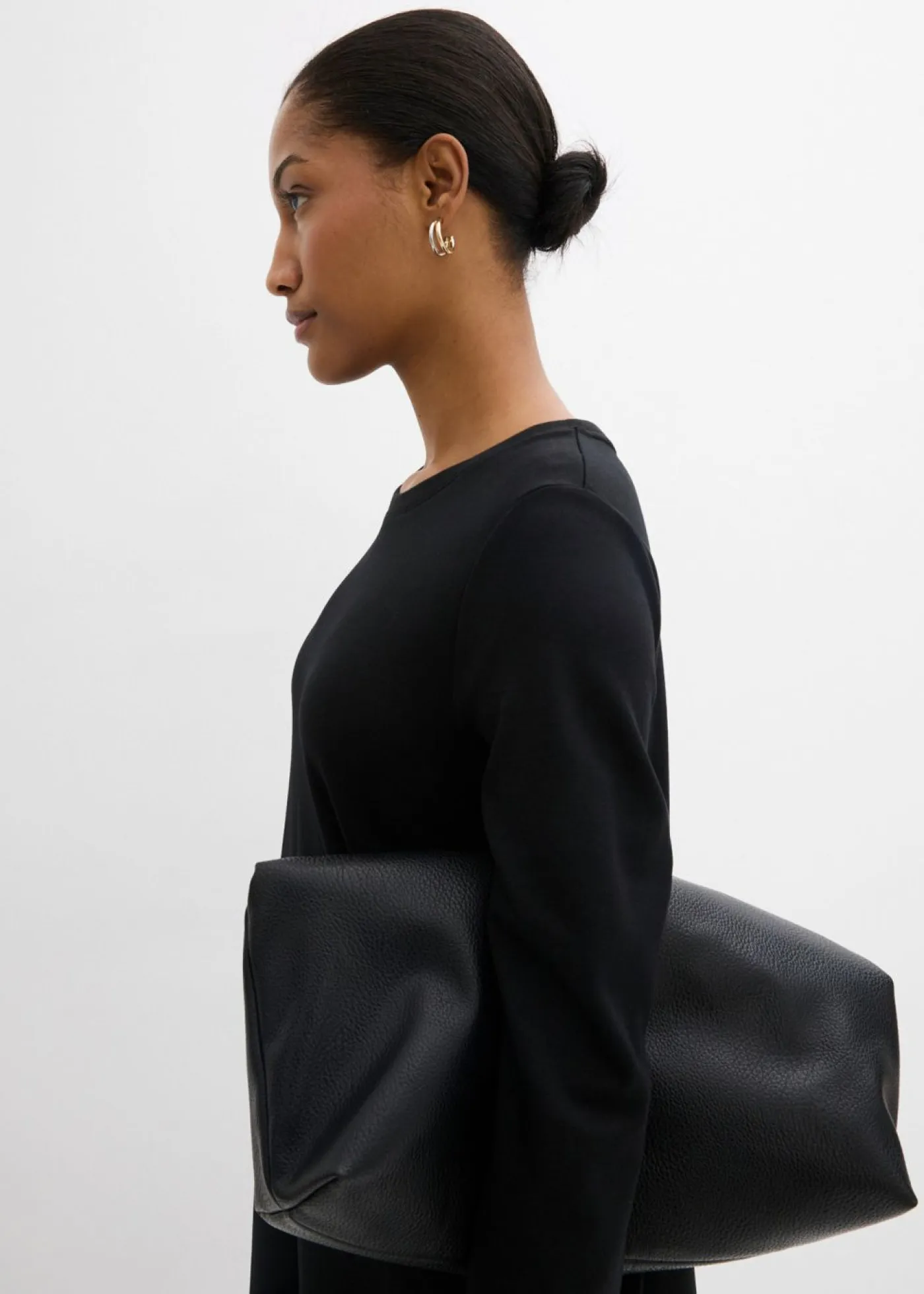 bonprix bonprix Esenciales|Vestidos>Vestido camisero con corte en A en mezcla de viscosa Negro