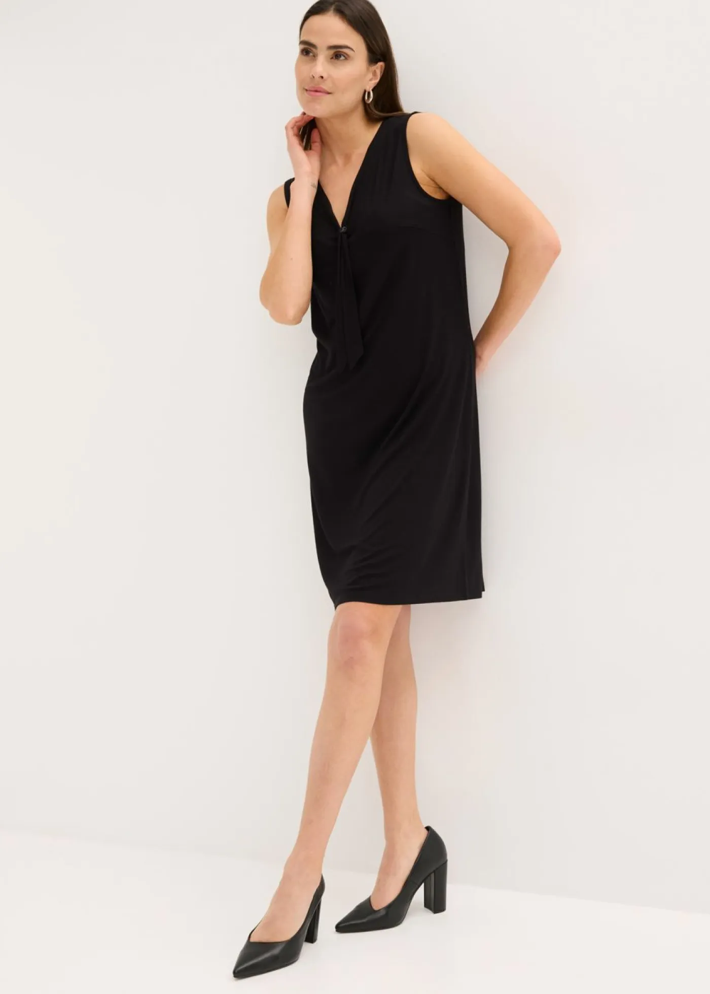 bonprix bonprix Vestidos>Vestido camisero con lazo Negro