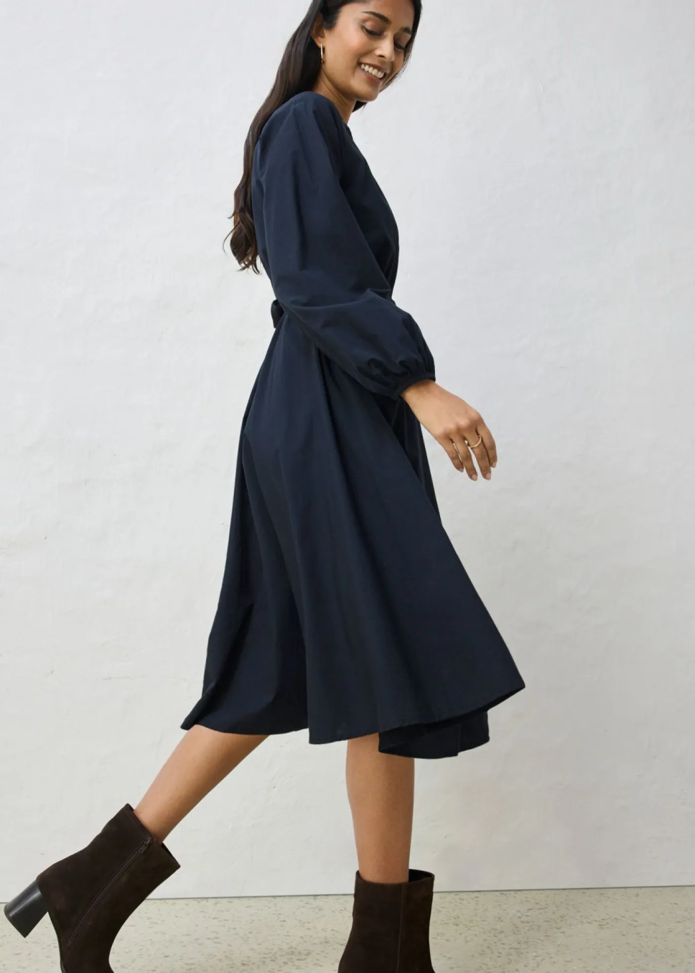 bonprix bonprix Premium|Vestidos>Vestido camisero con parte de seda y cinturón Negro