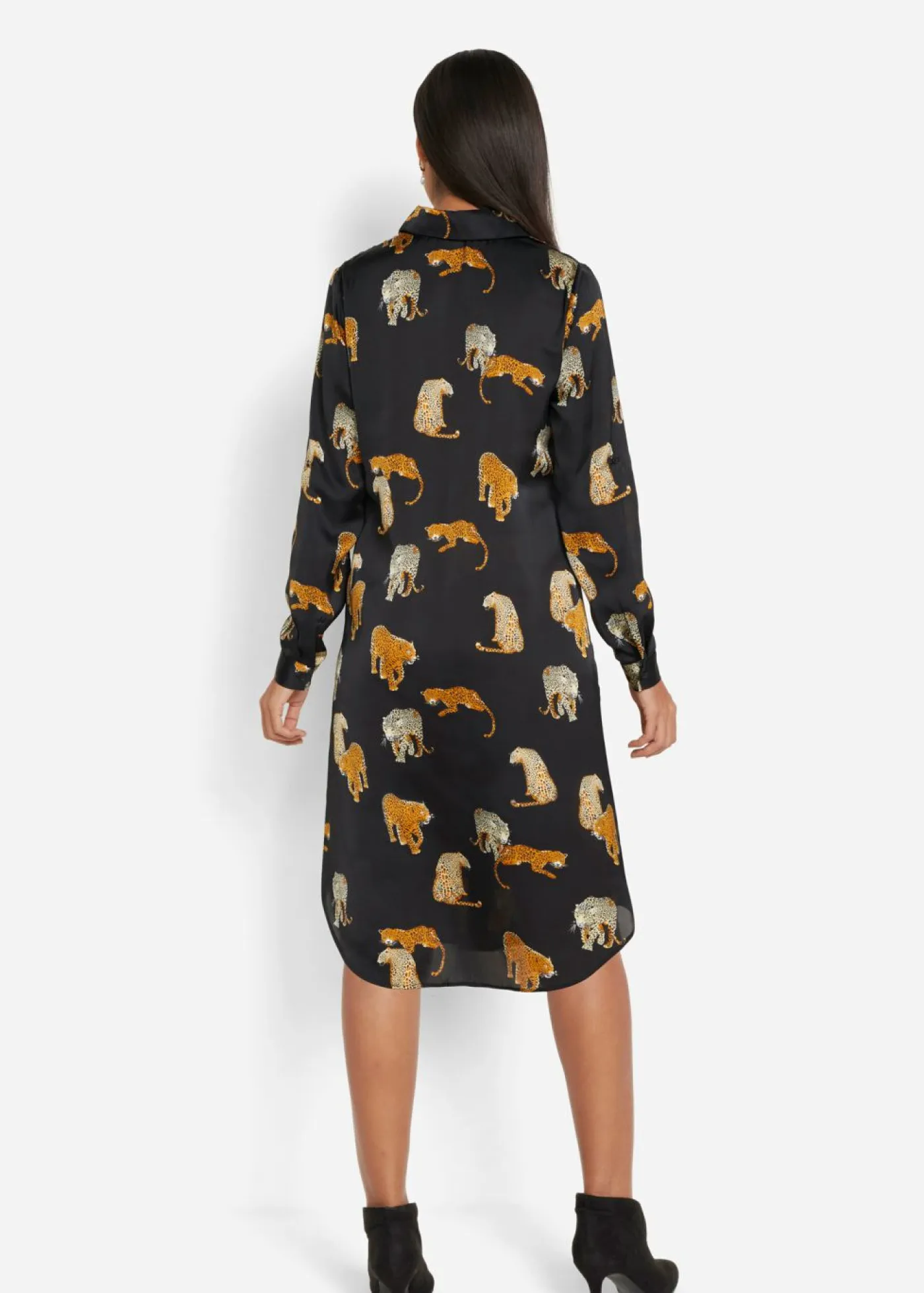 bonprix bonprix Vestidos>Vestido camisero de satén Estampado de leopardo en negro
