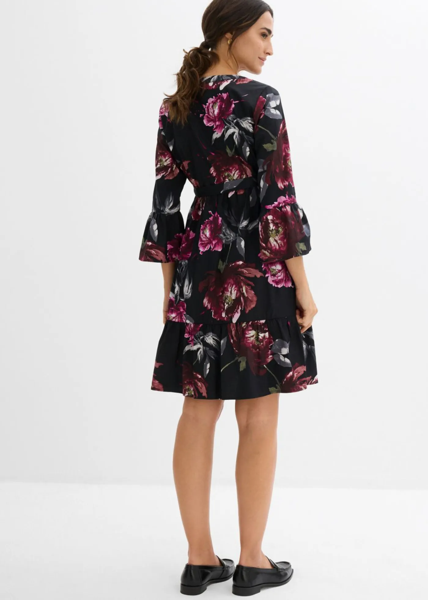 bonprix bonprix Premamá>Vestido camisero premamá/de lactancia de satén de algodón orgánico puro negro-rosa antiguo con flores