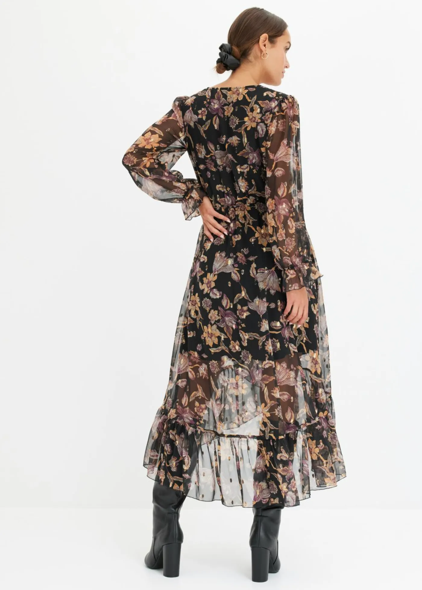 bonprix bonprix Vestidos>Vestido con largo asimétrico Negro con flores