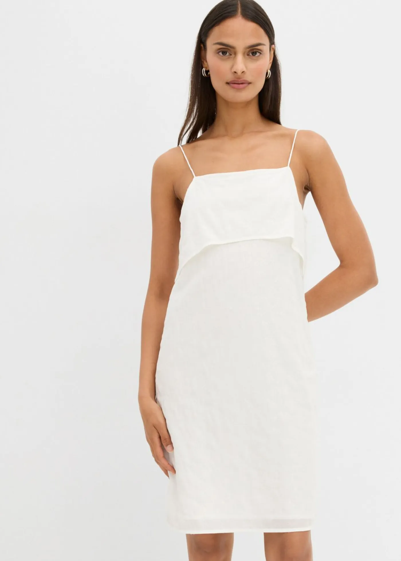 Mujer bonprix bonprix Vestido corto con un bonito bordado de lentejuelas