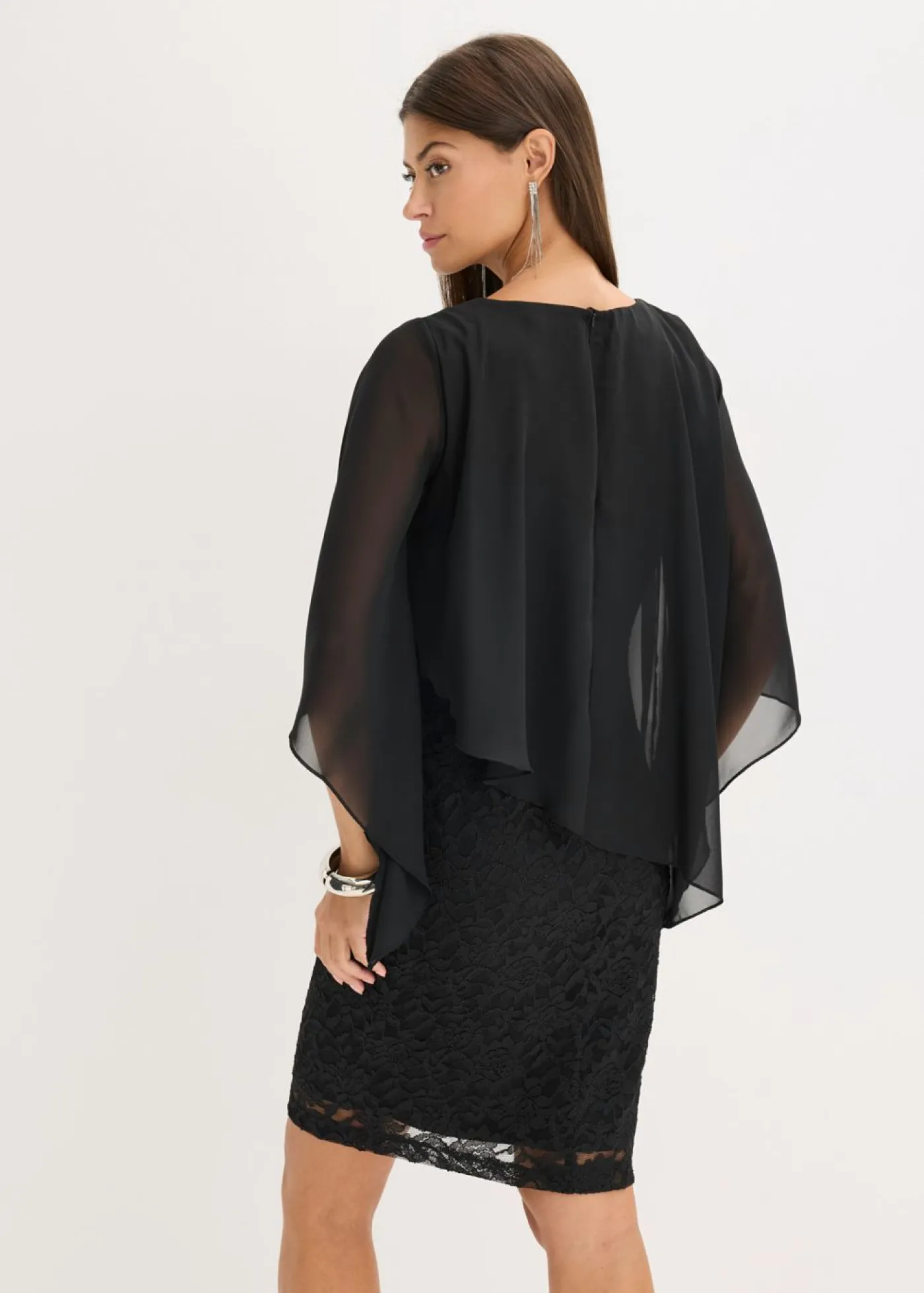 Mujer bonprix bonprix Vestido corto de encaje con capa de gasa fina