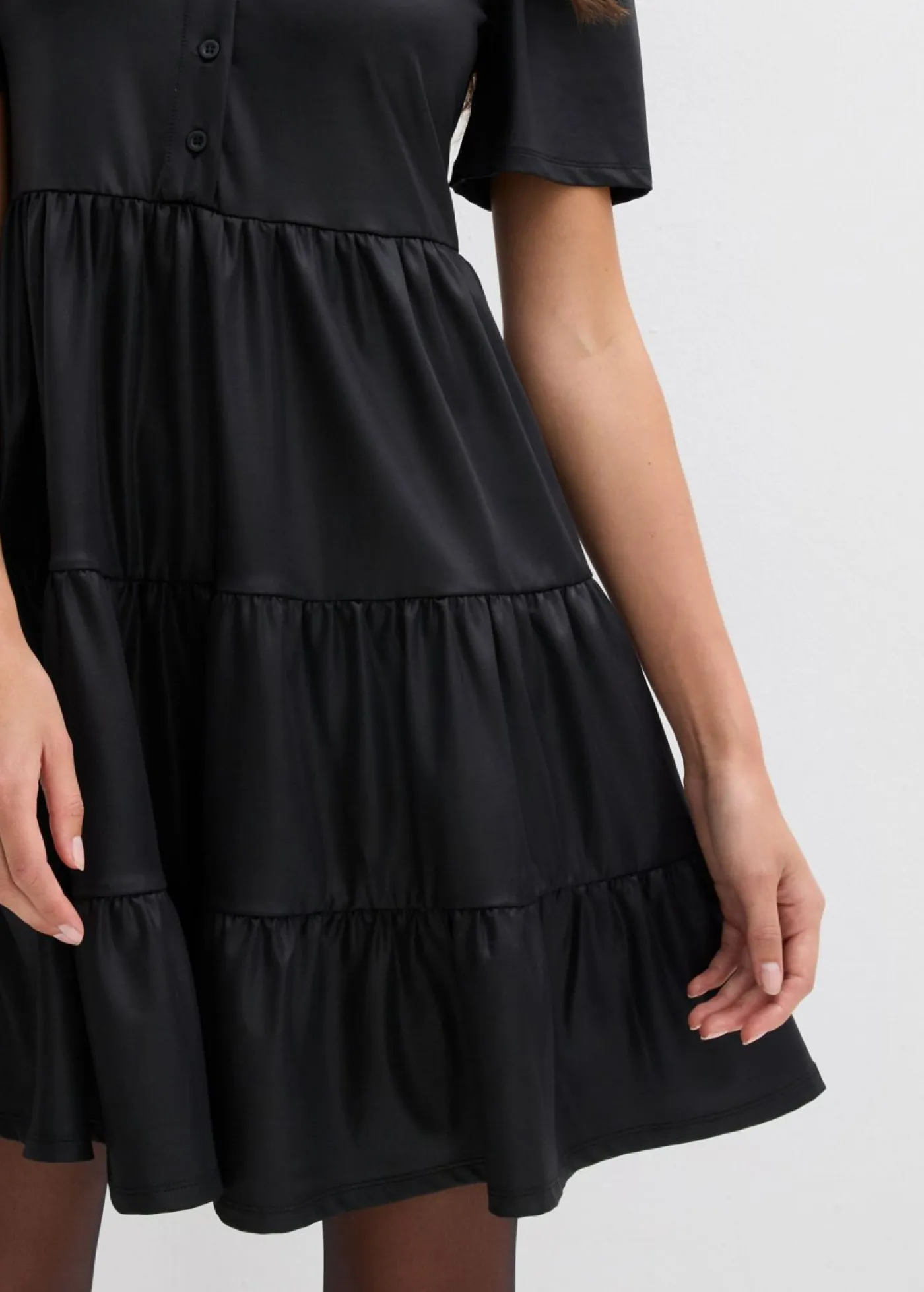 Mujer bonprix bonprix Vestido corto de material brillante