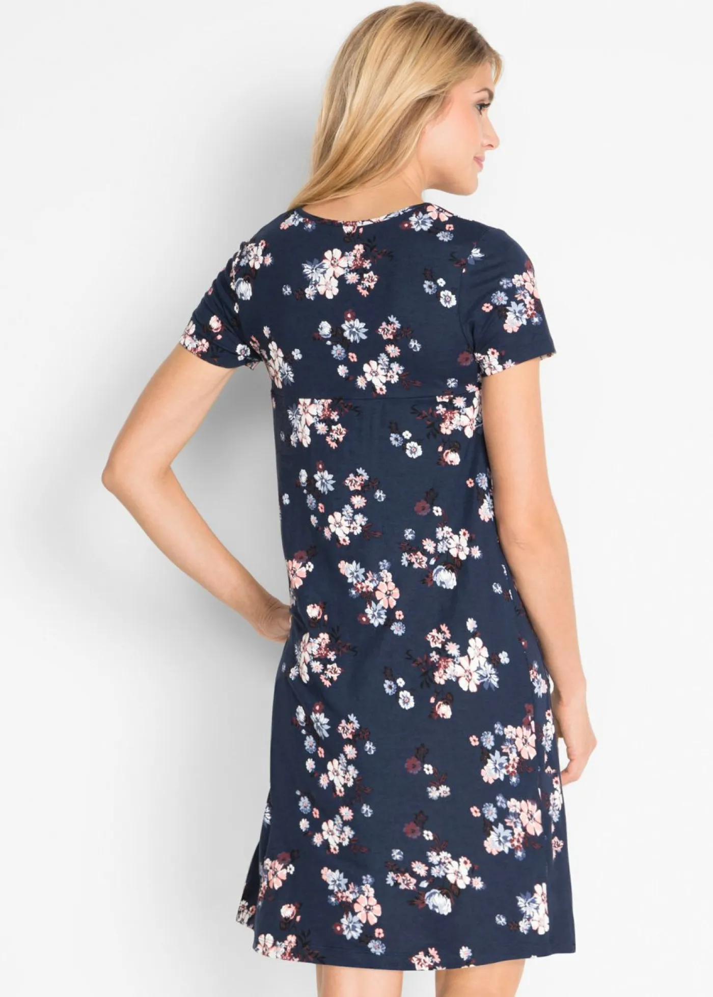 bonprix bonprix Vestidos>Vestido corto de punto de suave mezcla de viscosa azul marino con flores