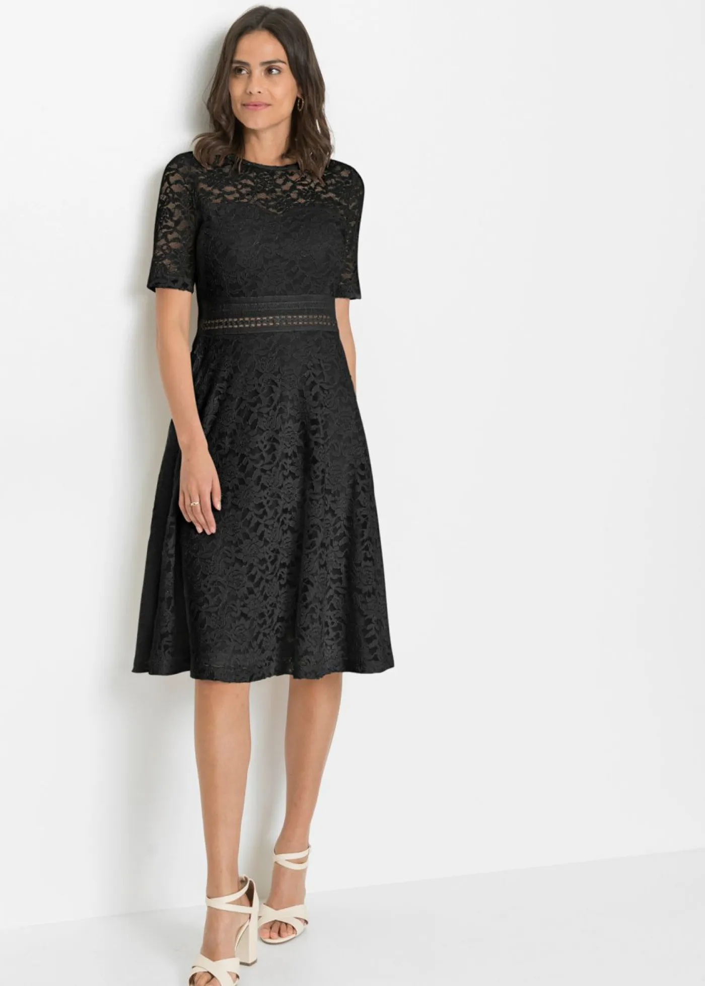 bonprix bonprix Vestidos|Ropa Elegante>Vestido de encaje con ganchillo Negro