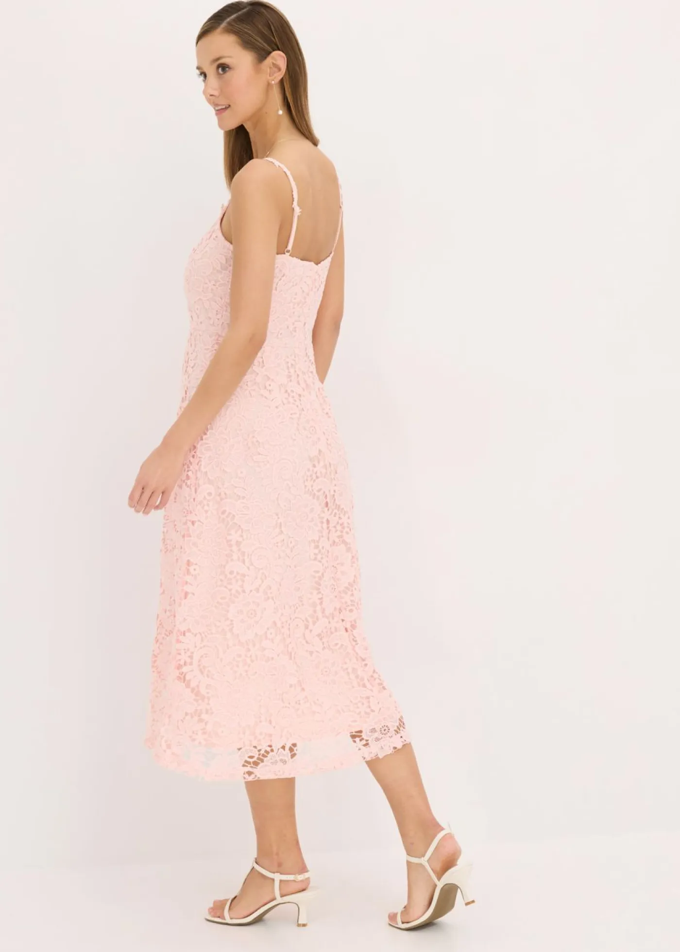 Mujer bonprix bonprix Vestido de encaje con tirantes decorados