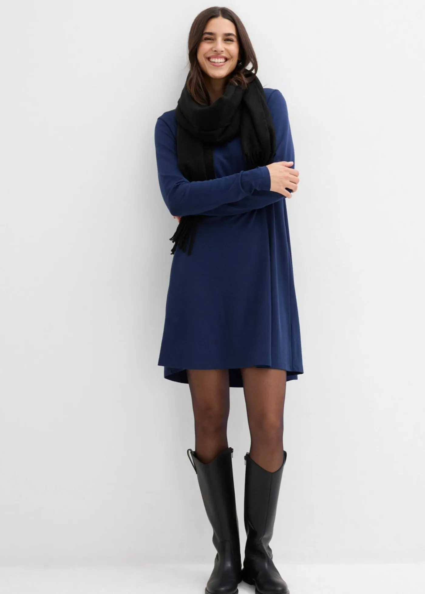 bonprix bonprix Vestidos>Vestido de mezcla de viscosa fluida Azul marino