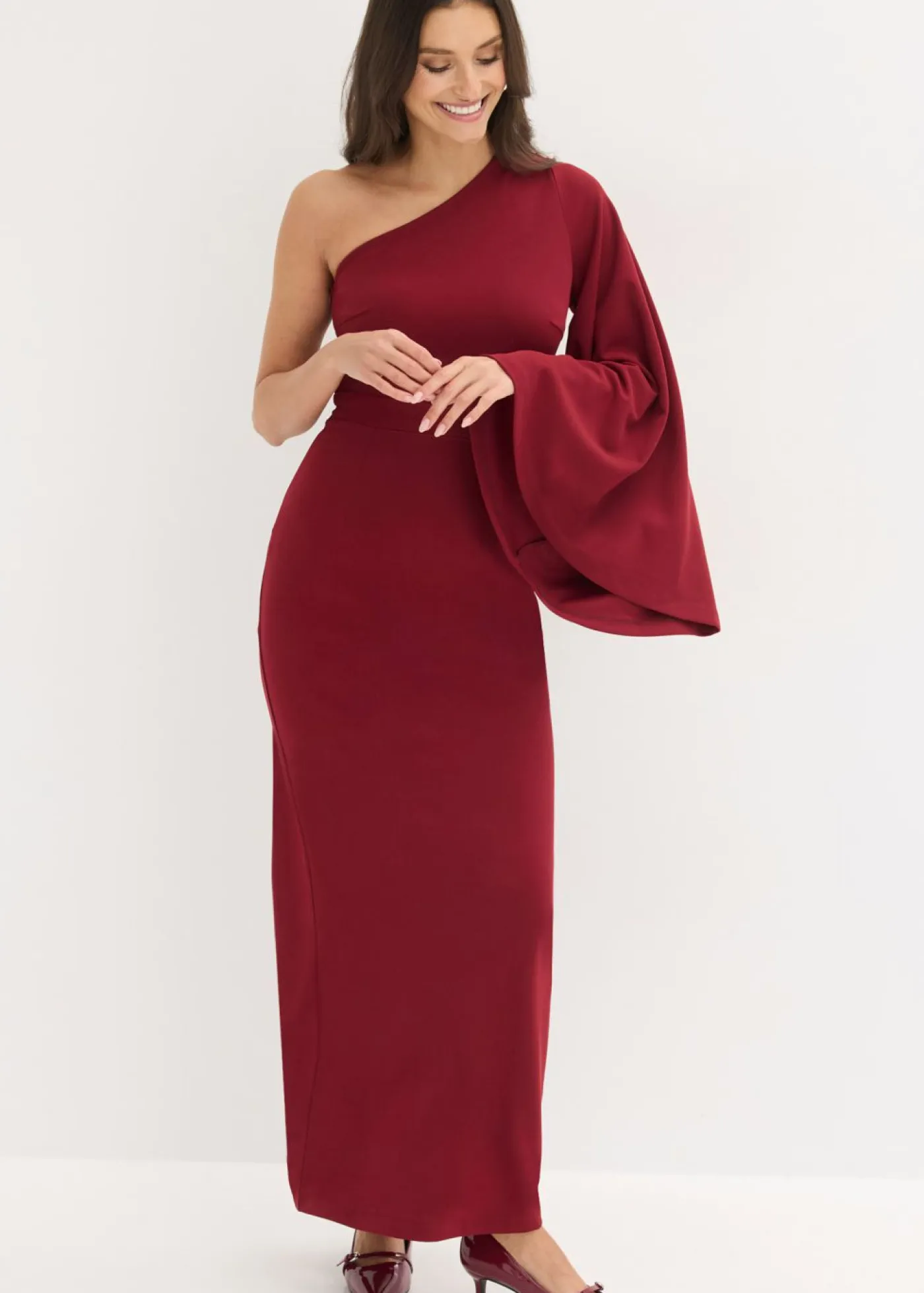 bonprix bonprix Vestidos|Ropa Elegante>Vestido de noche con un hombro al descubierto Rojo rubí