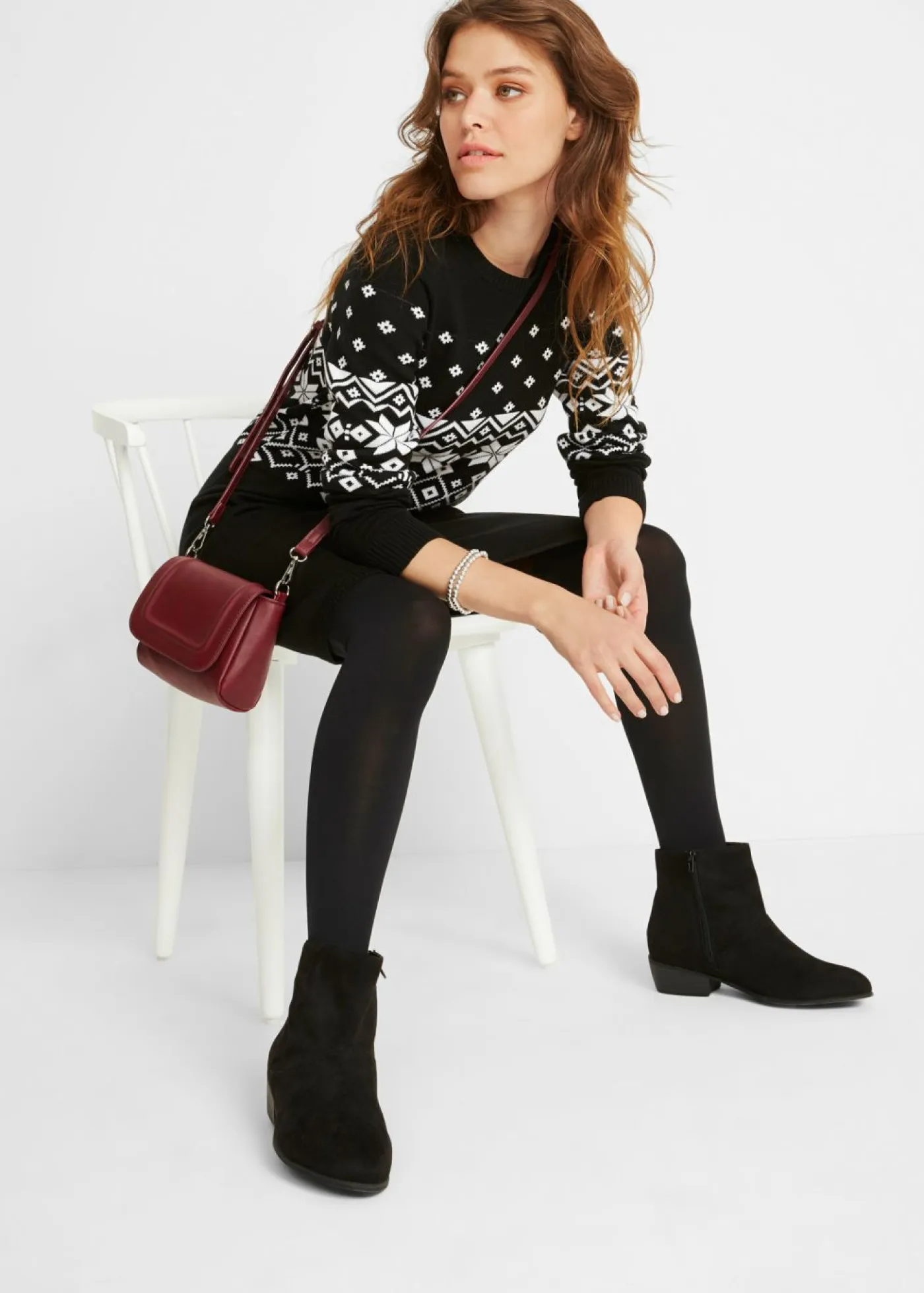 bonprix bonprix Vestidos|Ropa De Punto>Vestido de punto acampanado con estampado noruego Negro-blanco