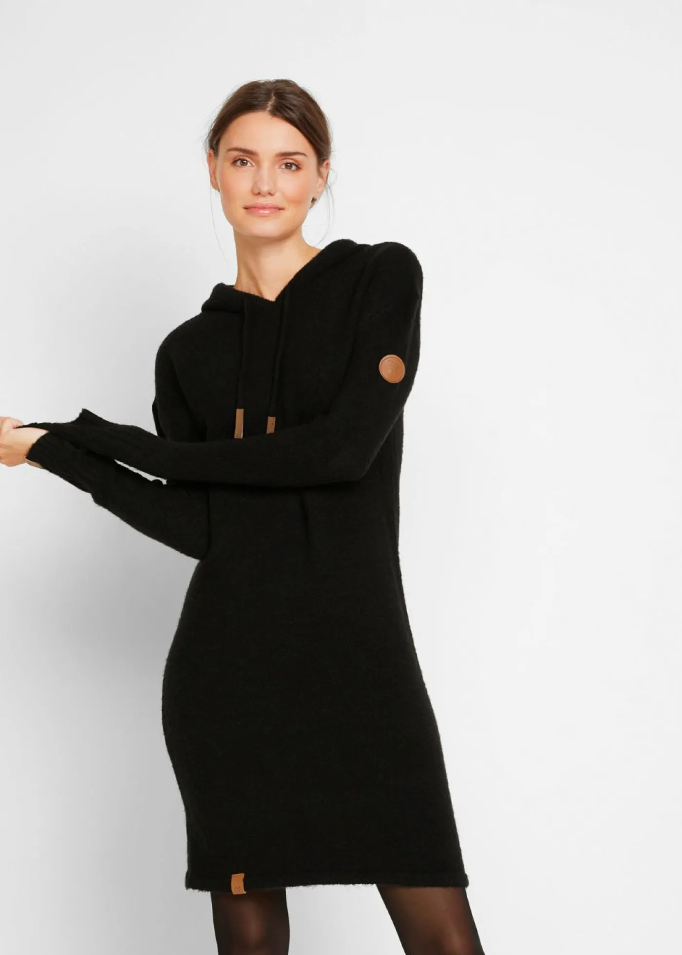 bonprix bonprix Vestidos|Ropa De Punto>Vestido de punto con capucha Negro