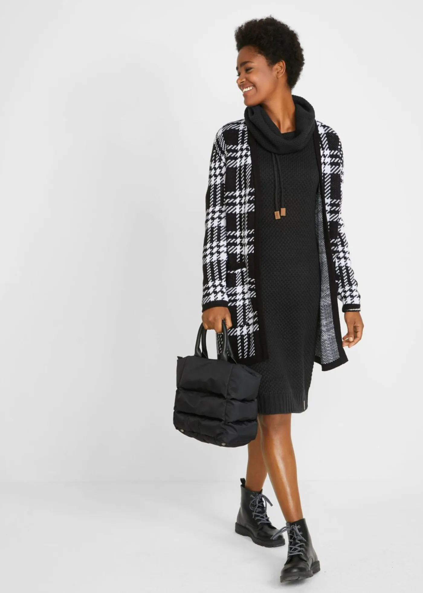 bonprix bonprix Vestidos|Ropa De Punto>Vestido de punto con cuello tipo chal Negro