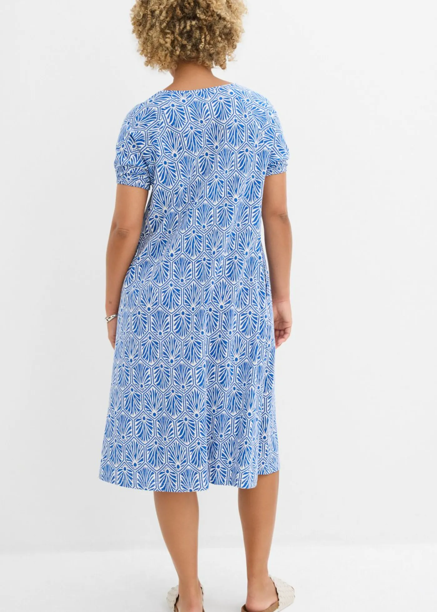 bonprix bonprix Vestidos>Vestido de punto de algodón orgánico puro Azul ártico-blanco lana estampado