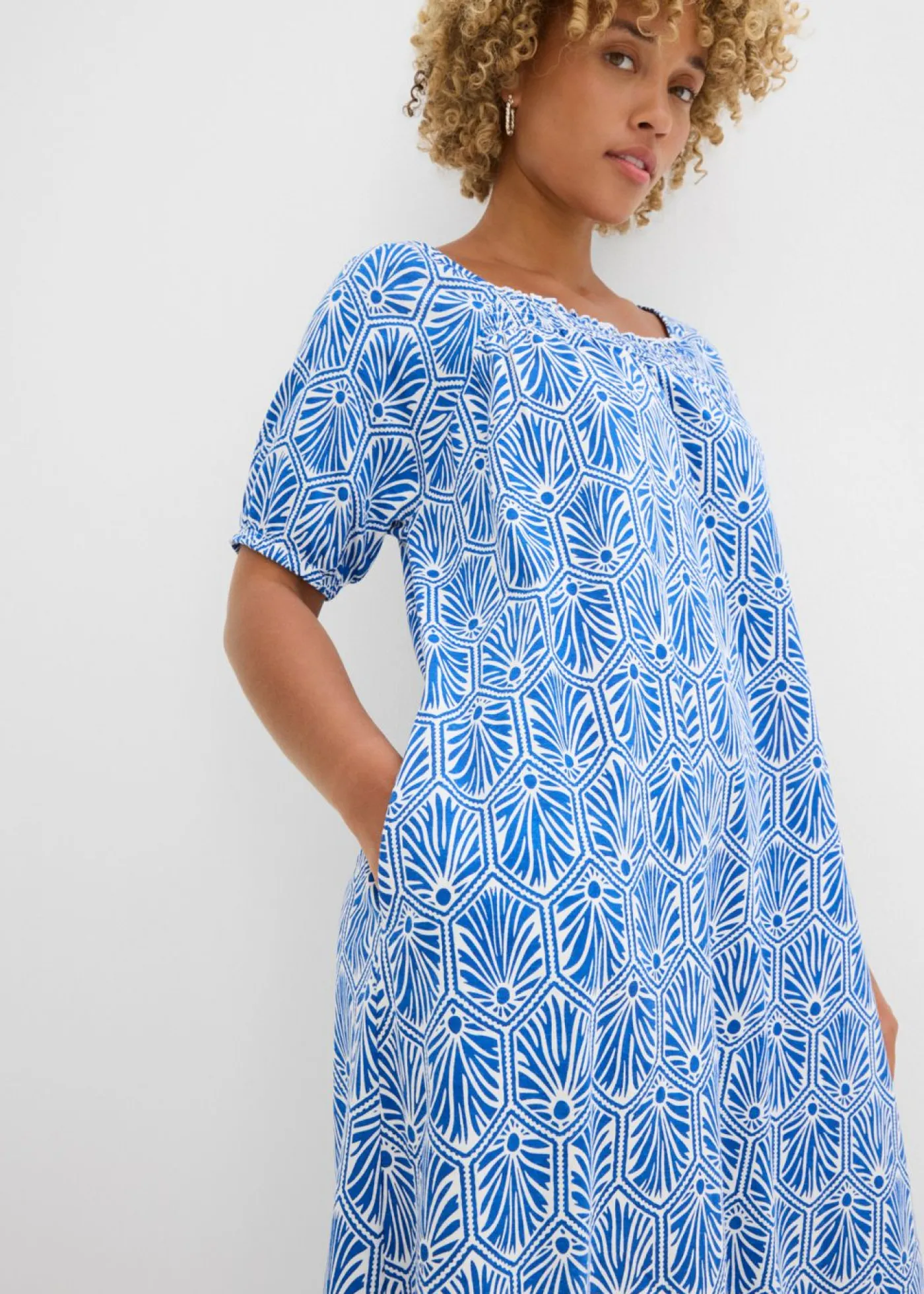 bonprix bonprix Vestidos>Vestido de punto de algodón orgánico puro Azul ártico-blanco lana estampado