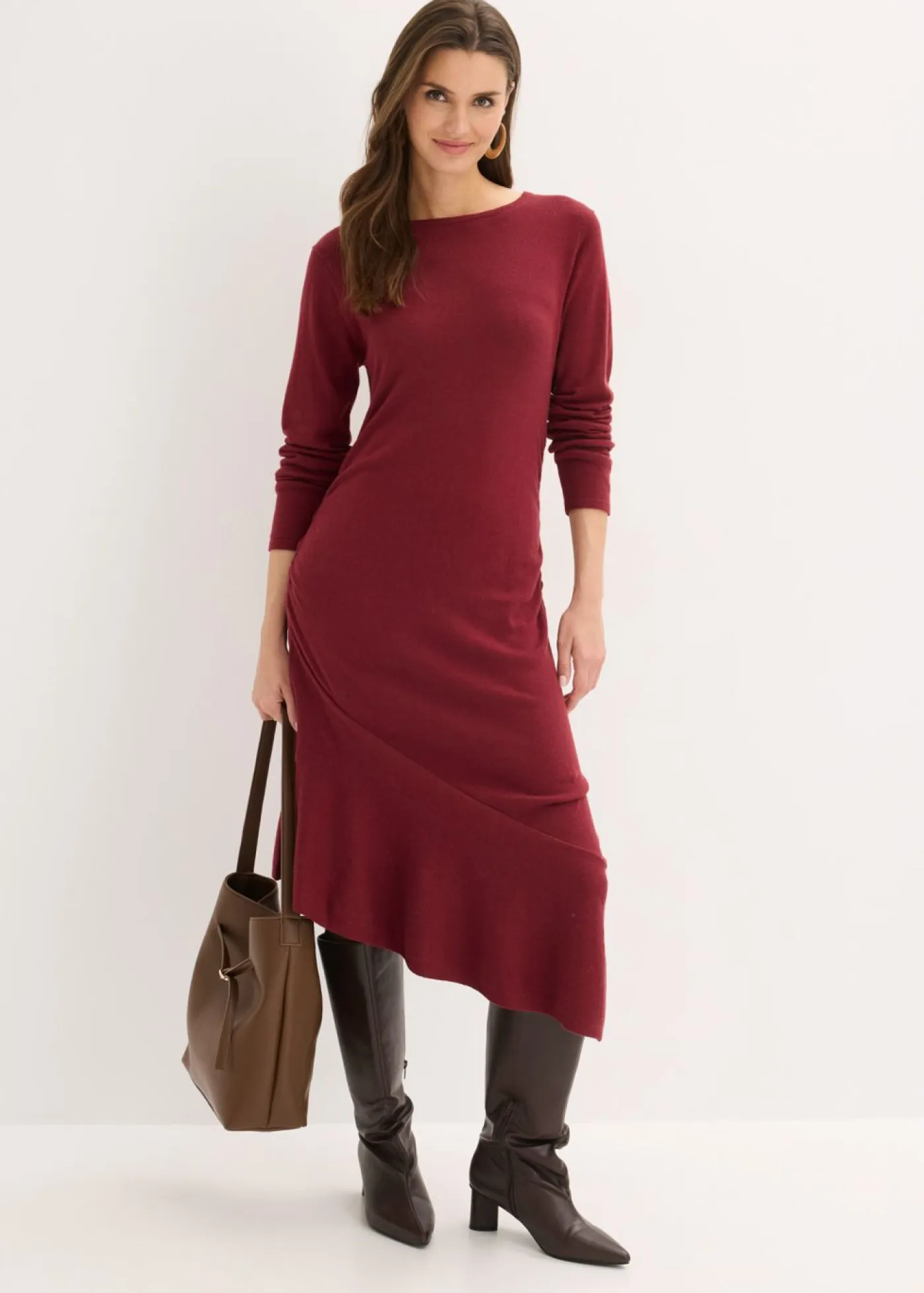 bonprix bonprix Vestidos|Ropa De Punto>Vestido de punto de algodón y cachemir con dobladillo asimétrico Rojo rubí