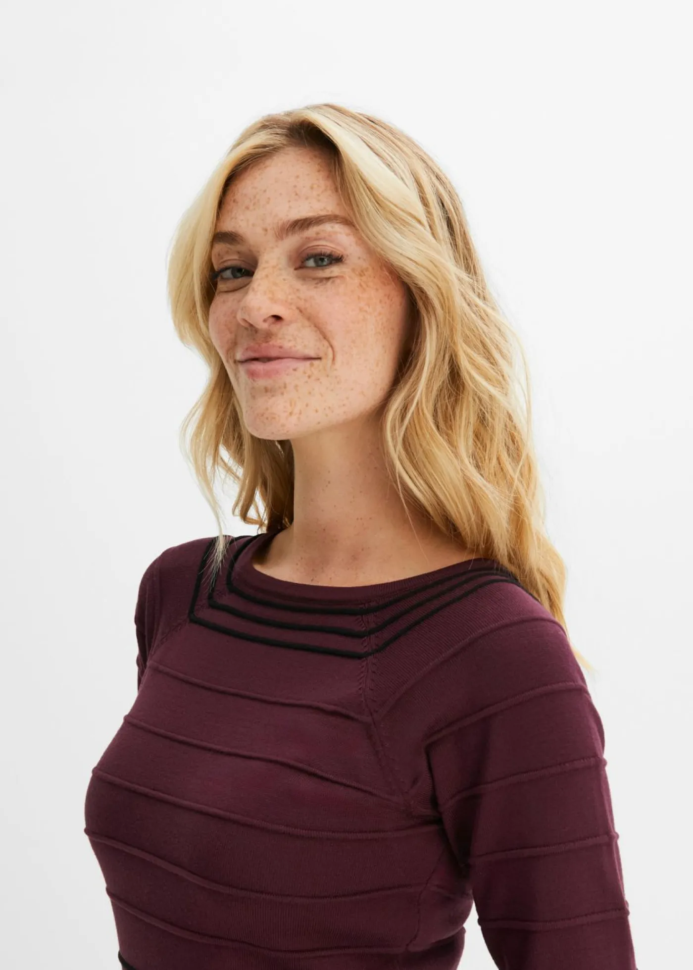 bonprix bonprix Vestidos|Ropa De Punto>Vestido de punto de mezcla de viscosa suave Rojo vino/negro de rayas