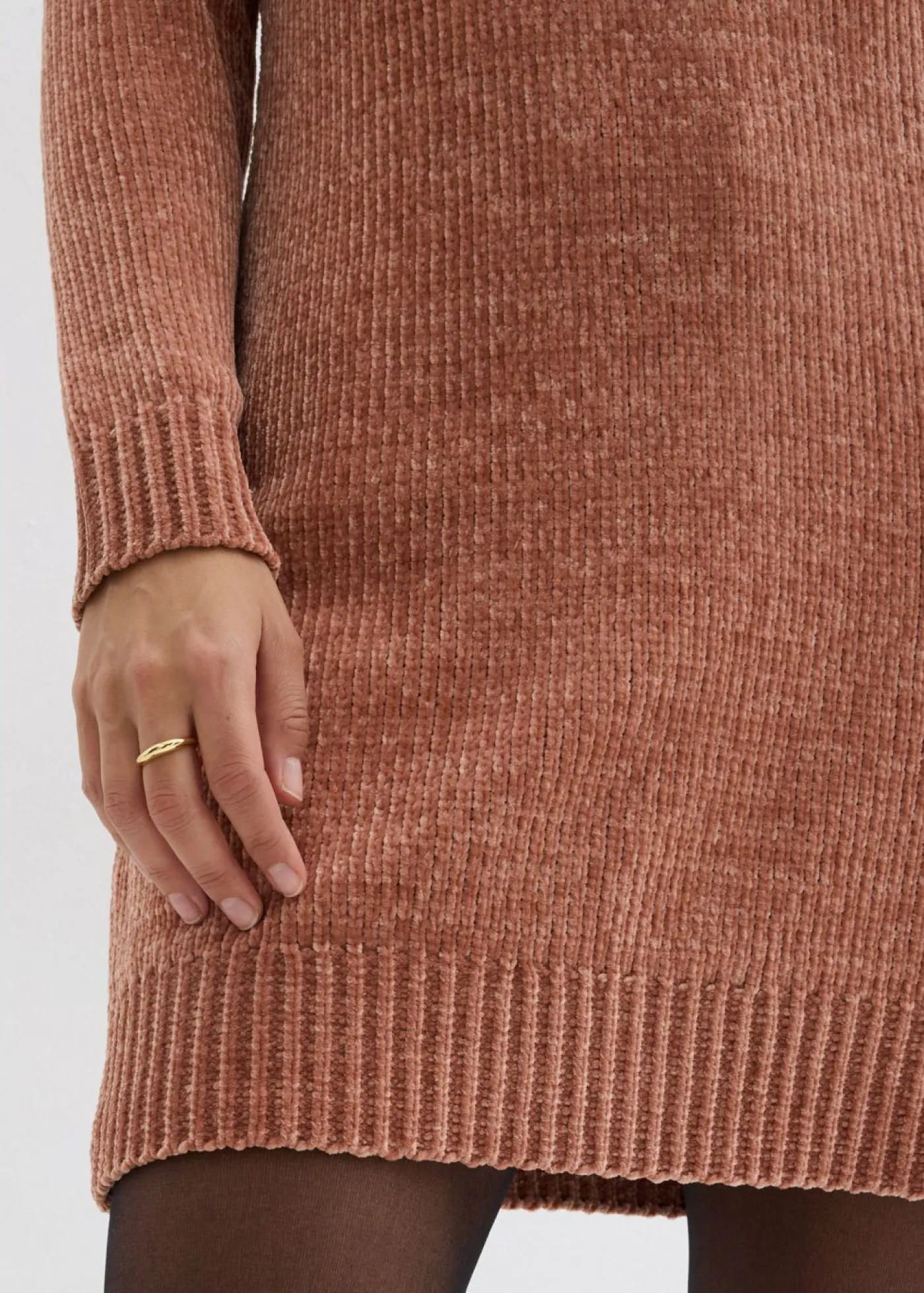 bonprix bonprix Vestidos|Ropa De Punto>Vestido holgado de punto de chenilla Batido de chocolate