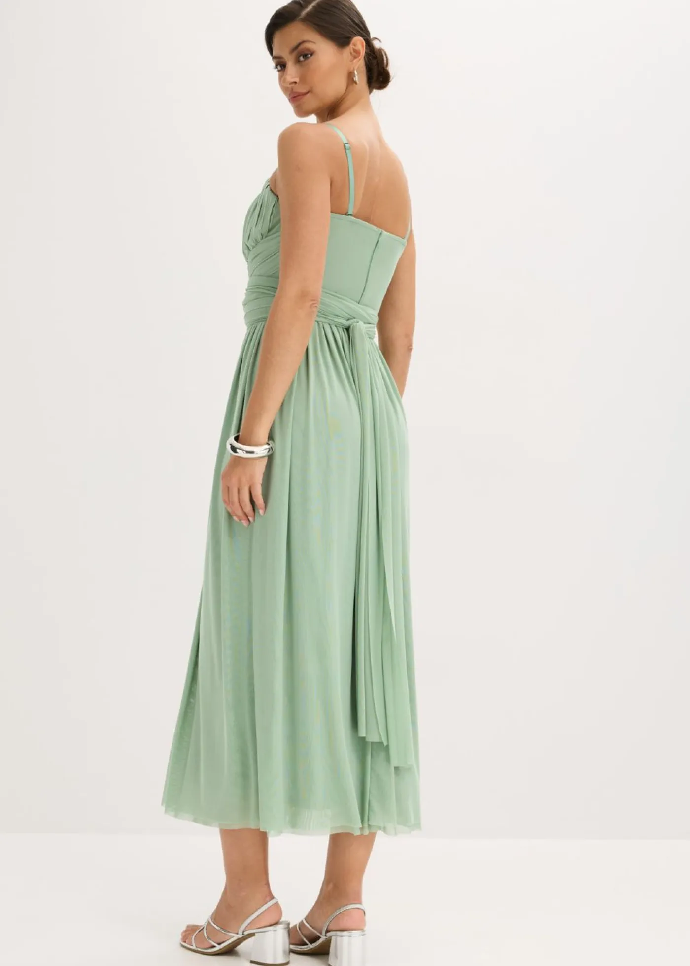 bonprix bonprix Vestidos|Ropa Elegante>Vestido largo de malla con diferentes variantes de uso Verde pastel