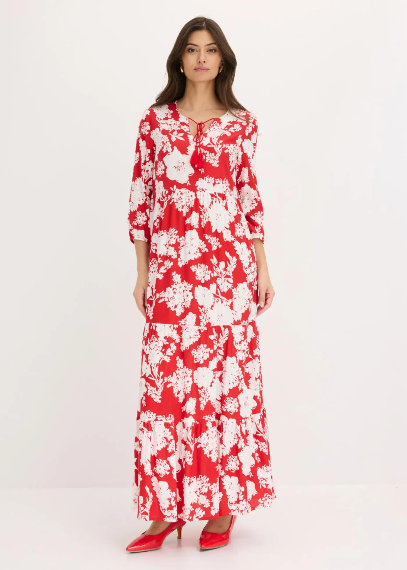 bonprix bonprix Vestidos>Vestido largo de viscosa fluida rojo tomate/blanco con flores