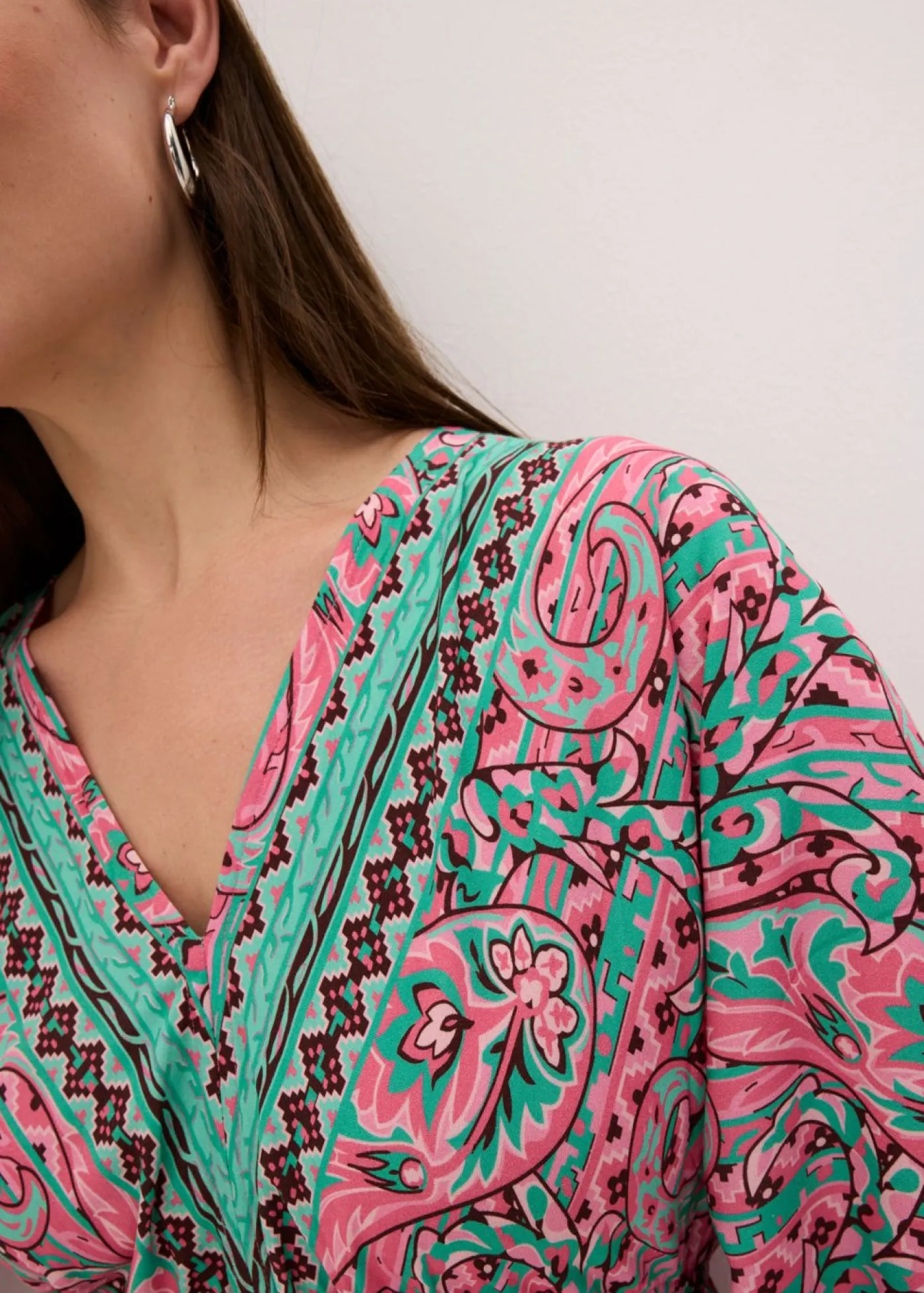 bonprix bonprix Vestidos>Vestido largo estampado de viscosa fluida rosa caliente/turquesa