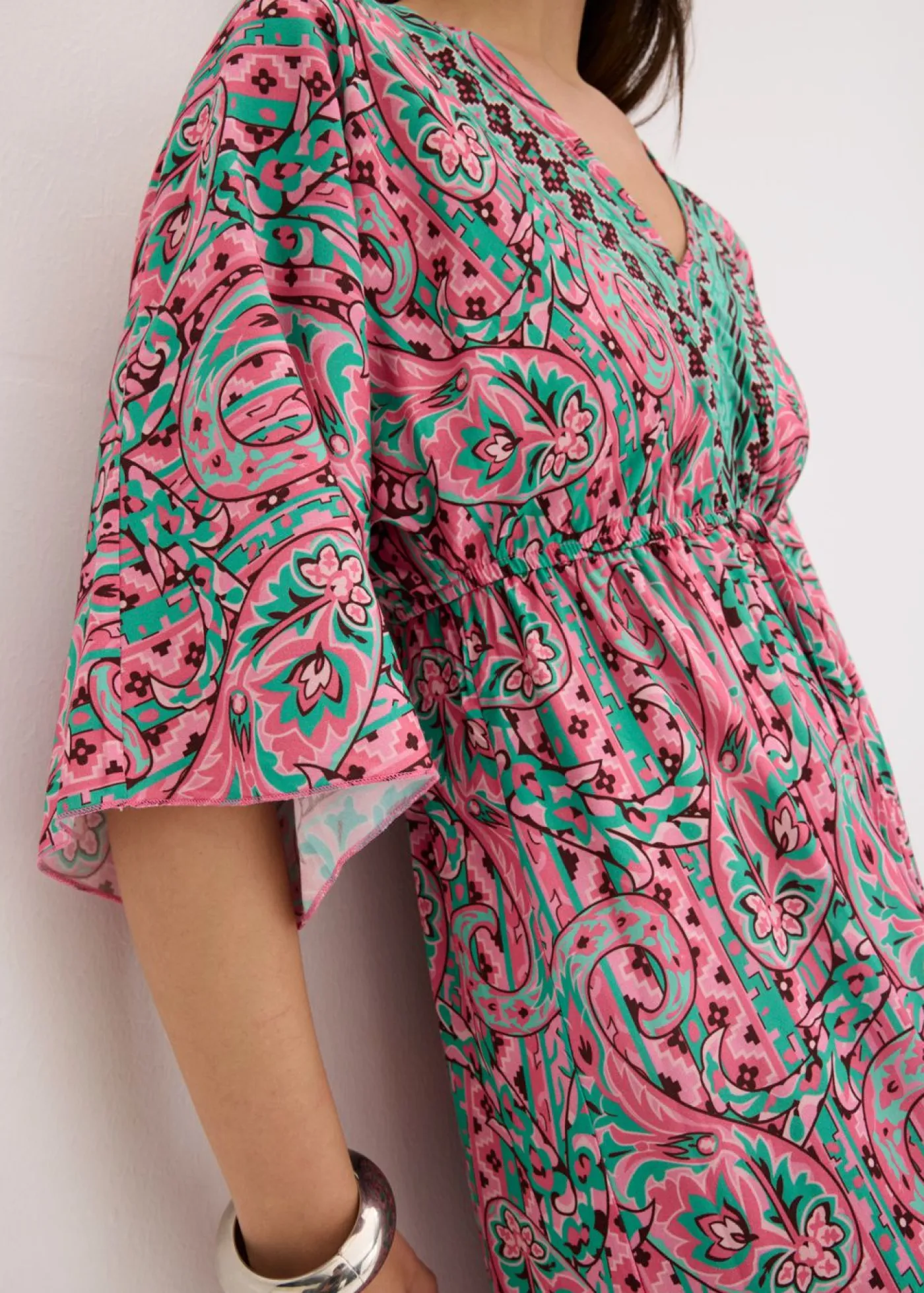 bonprix bonprix Vestidos>Vestido largo estampado de viscosa fluida rosa caliente/turquesa