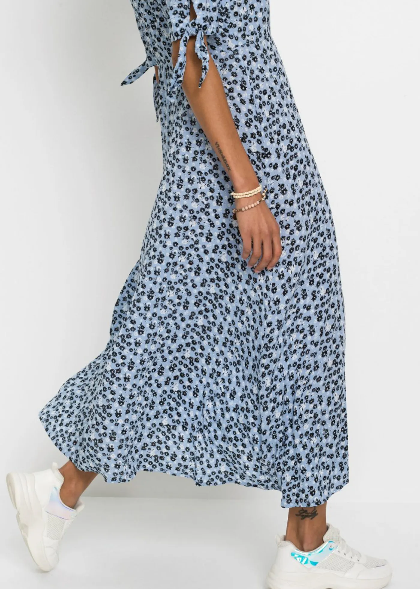 bonprix bonprix Vestidos>Vestido midi azul perla floral