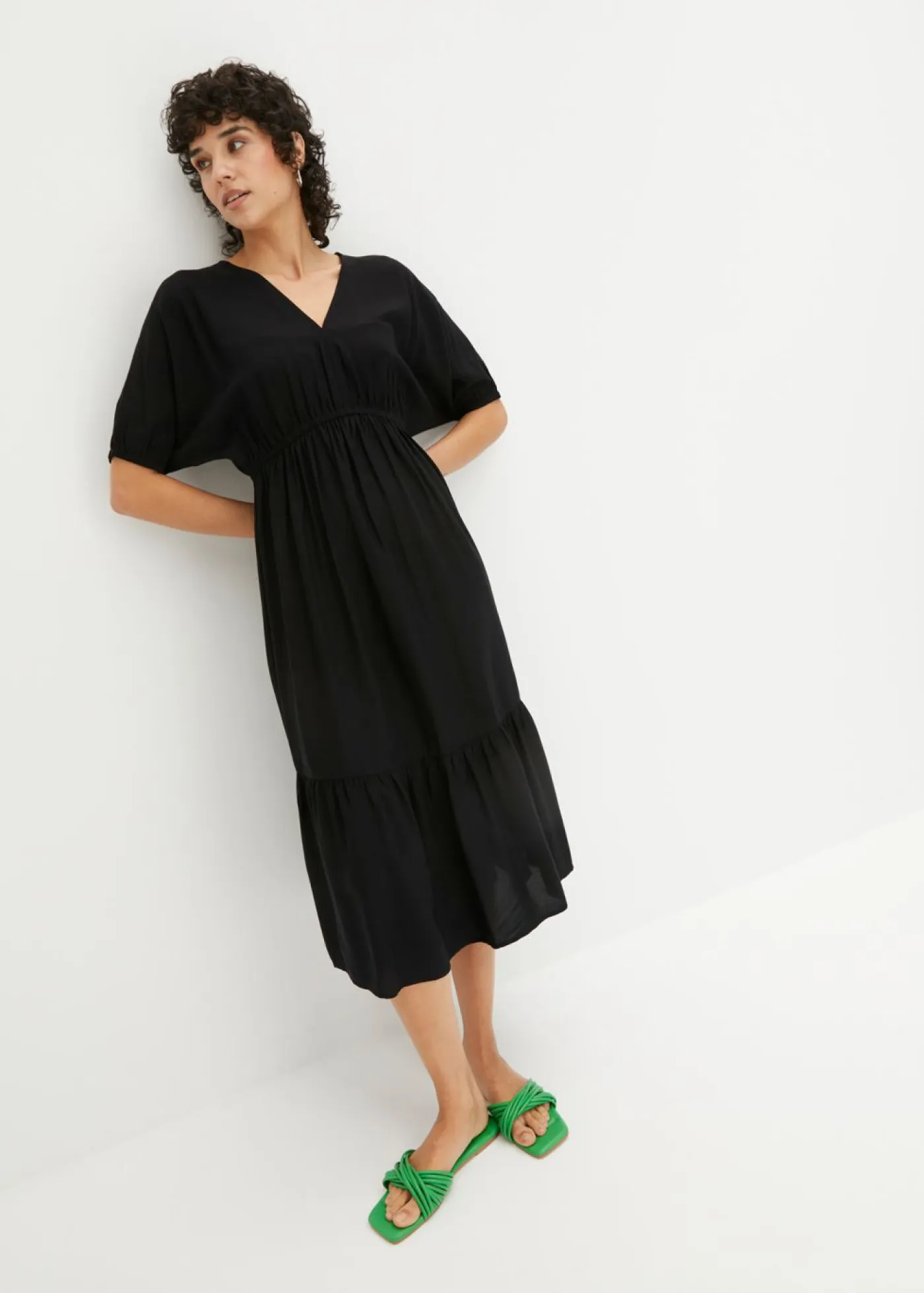 bonprix bonprix Vestidos>Vestido midi Negro