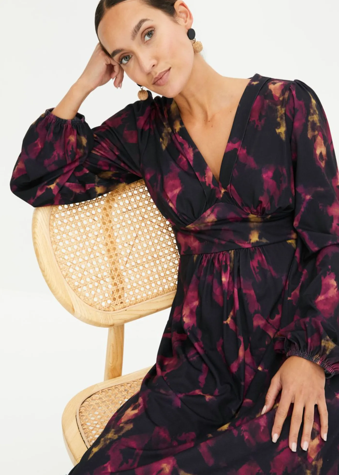 bonprix bonprix Vestidos>Vestido midi negro-purpúra