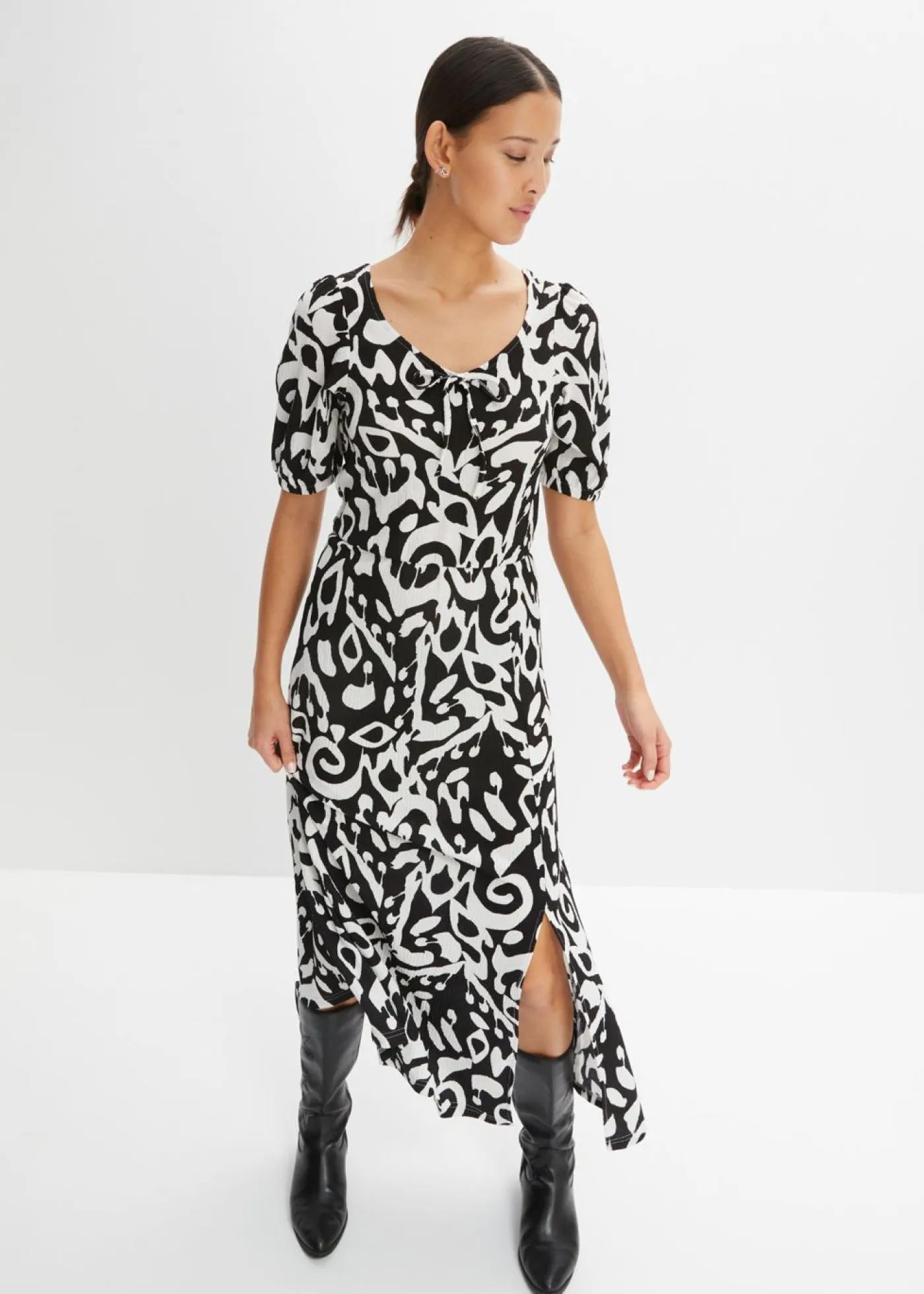 bonprix bonprix Vestidos>Vestido midi Negro-blanco lana